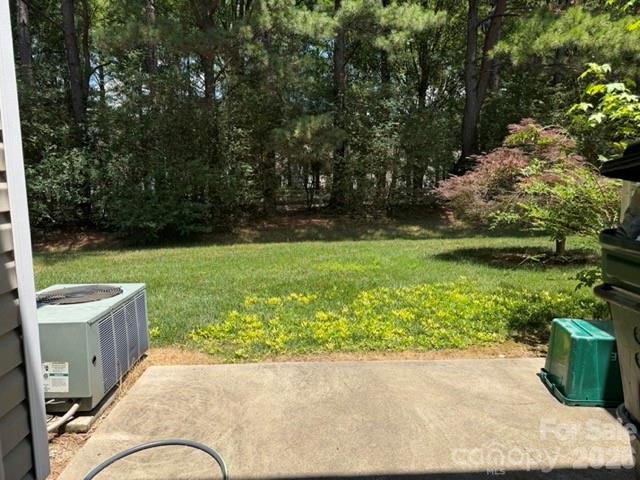 8053 Christmas Ct, Charlotte, NC 28216