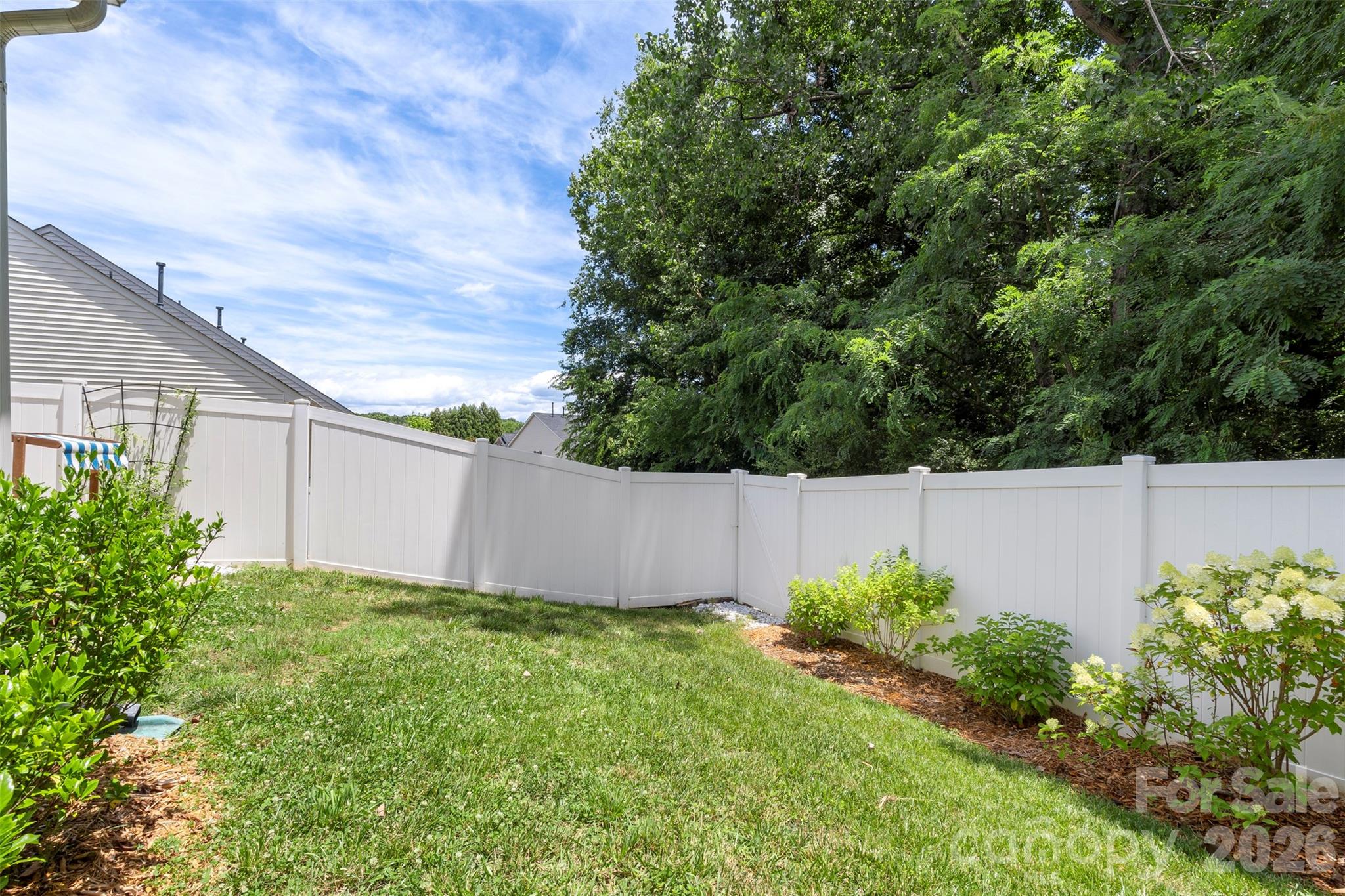 6005 Boathouse Ln #A, Cramerton, NC 28032
