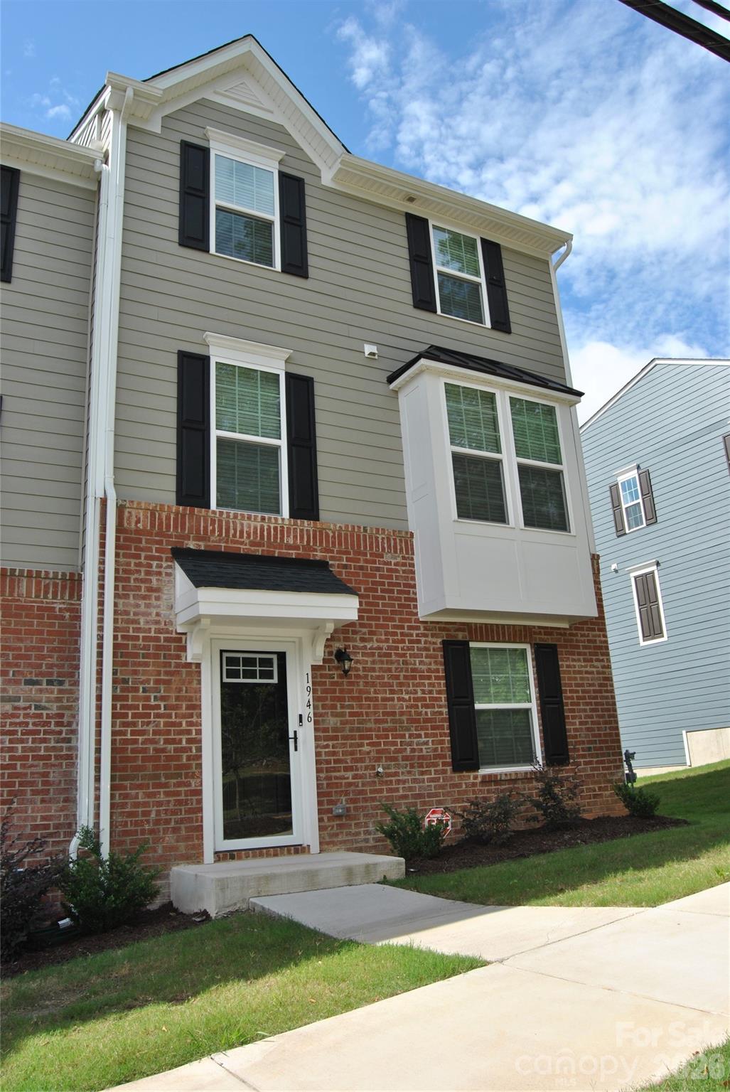 1946 Tupelo Grove Ln, Gastonia, NC 28054