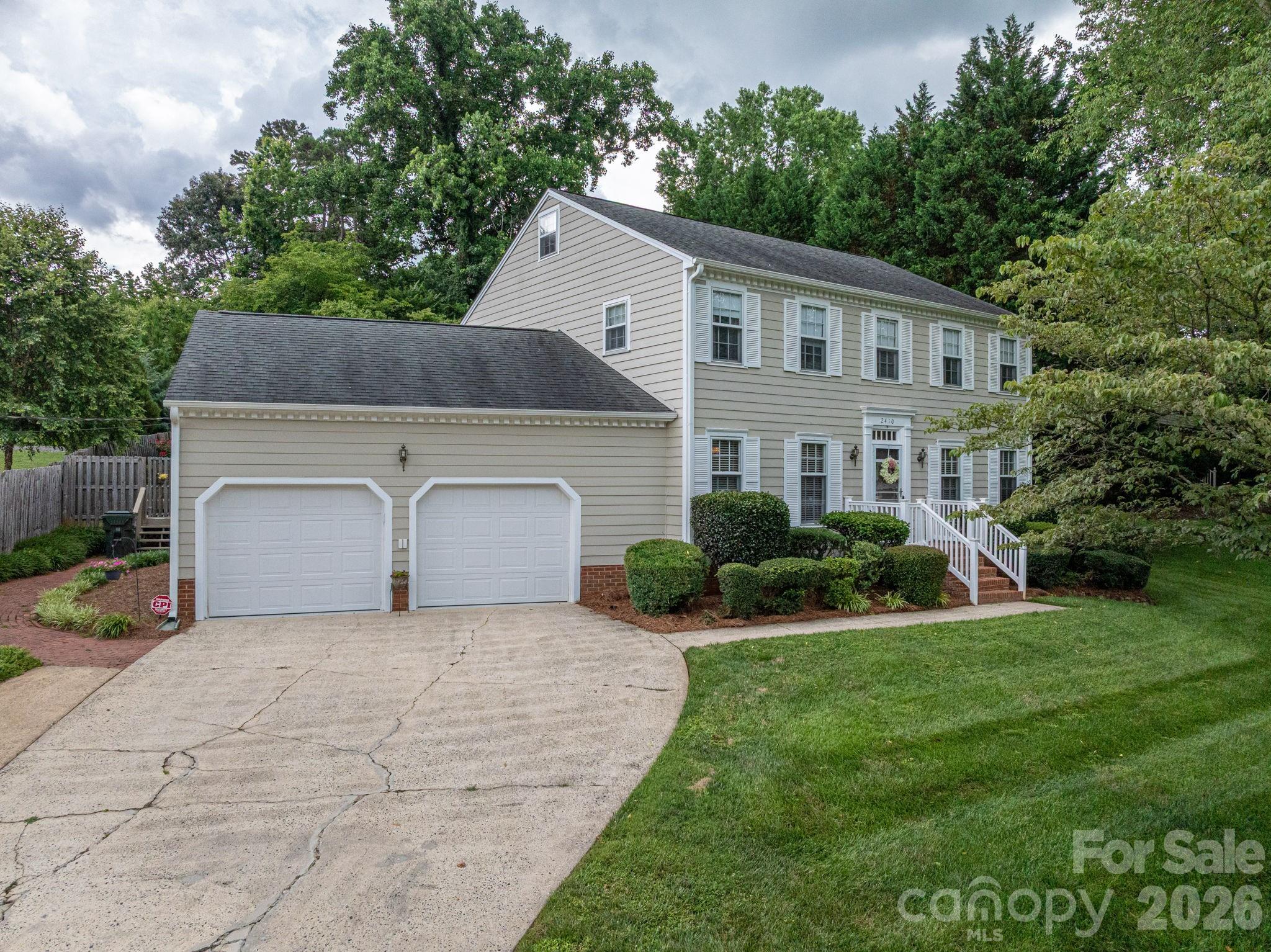 2410 Monticello Dr, Gastonia, NC 28056