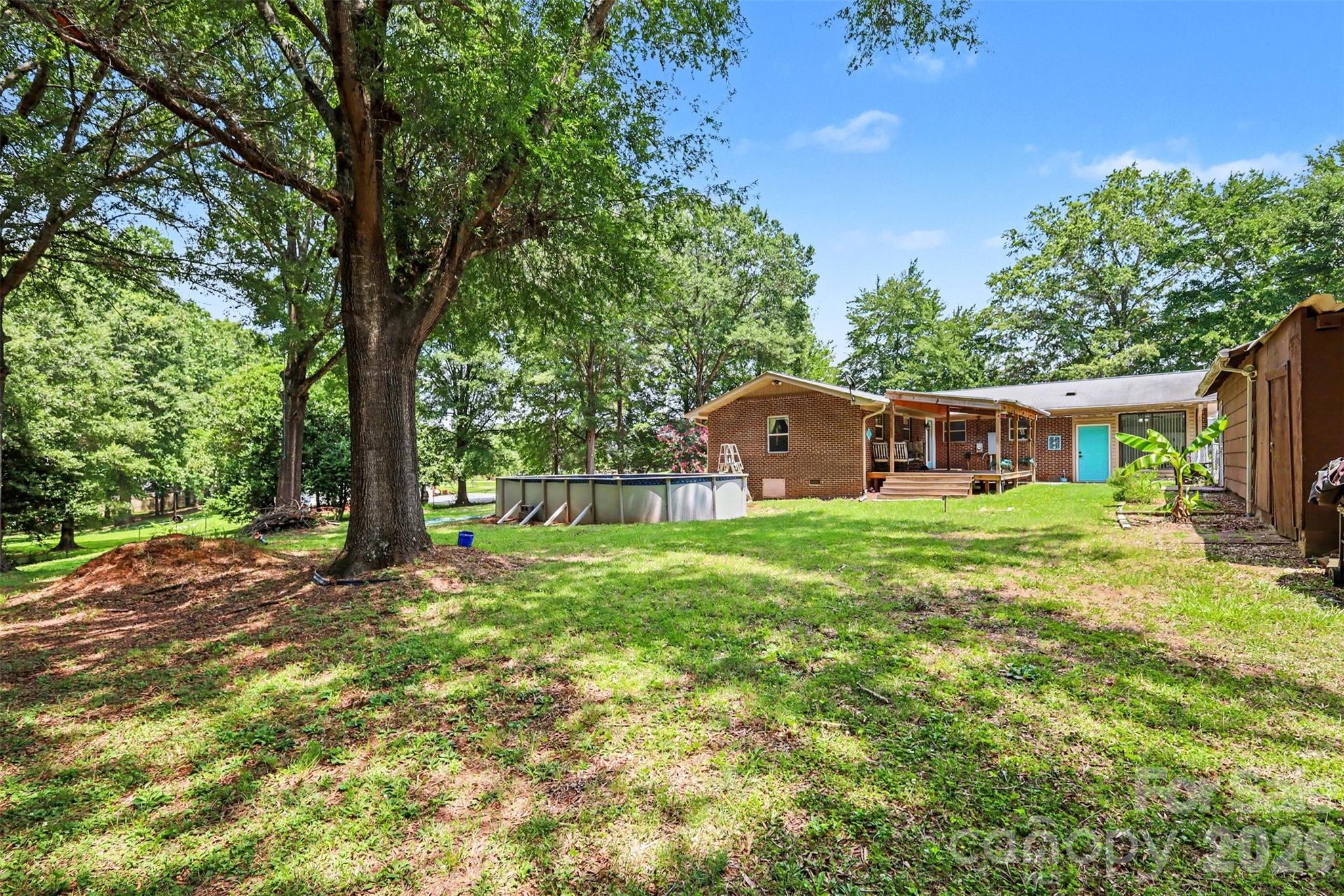 953 Twin Lakes Rd, Rock Hill, SC 29732