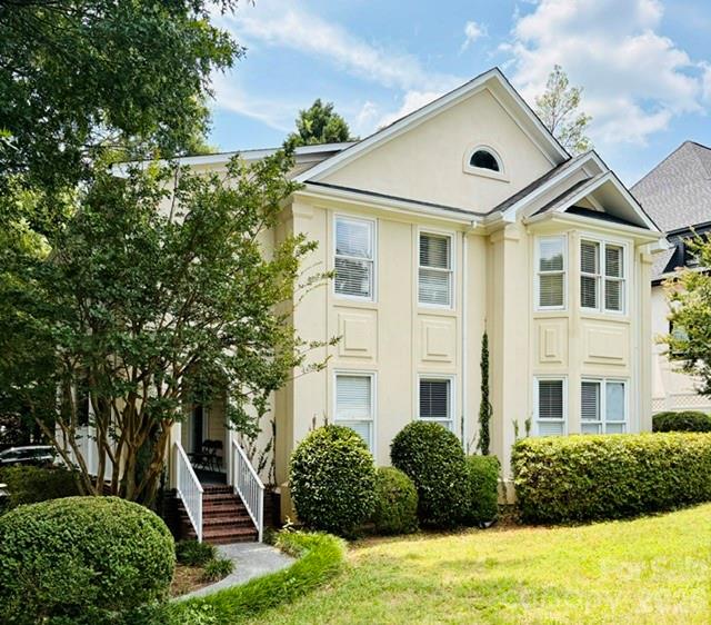 516 Shelton St, Charlotte, NC 28270