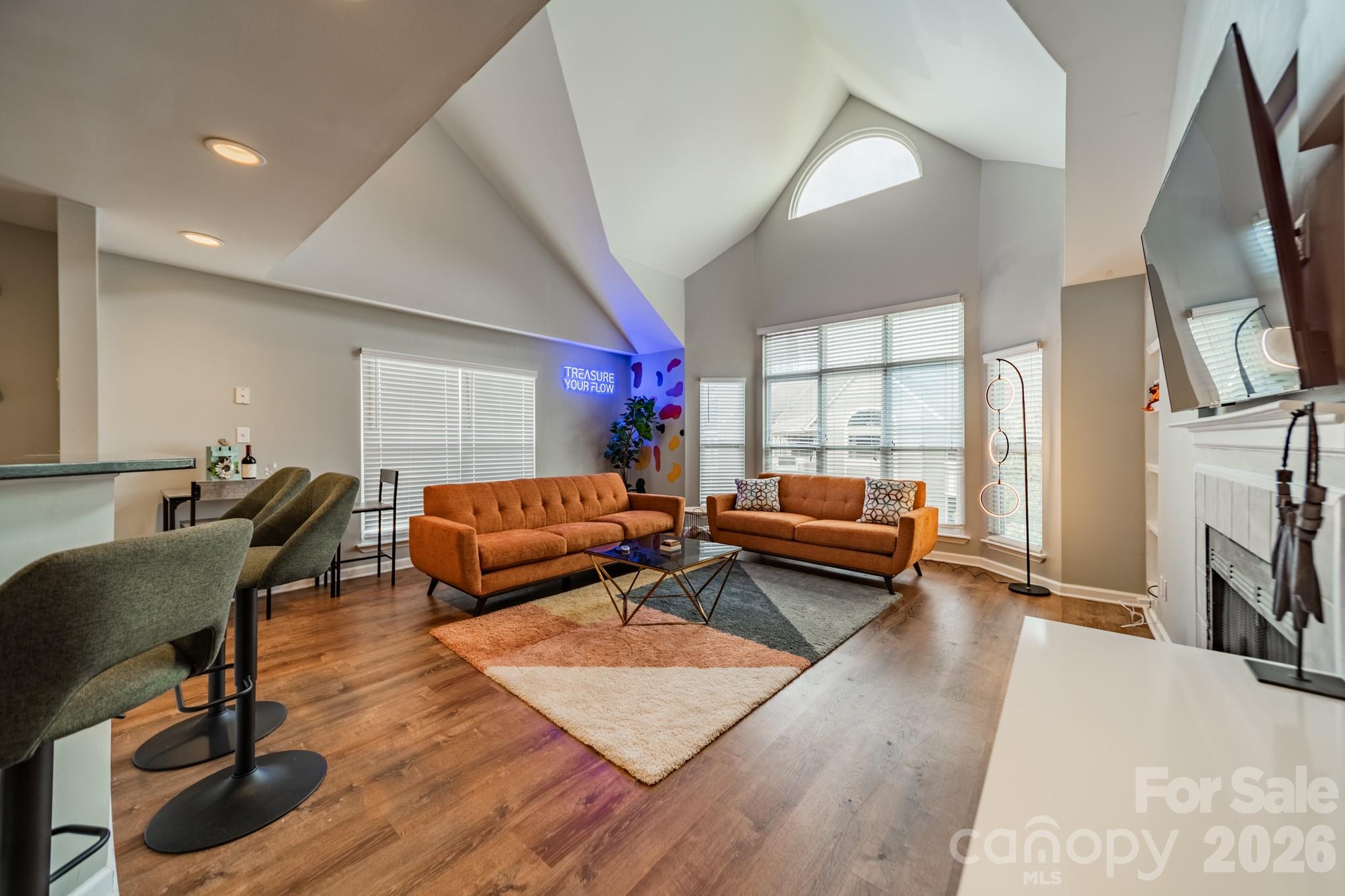 513 N Graham St #3H, Charlotte, NC 28202