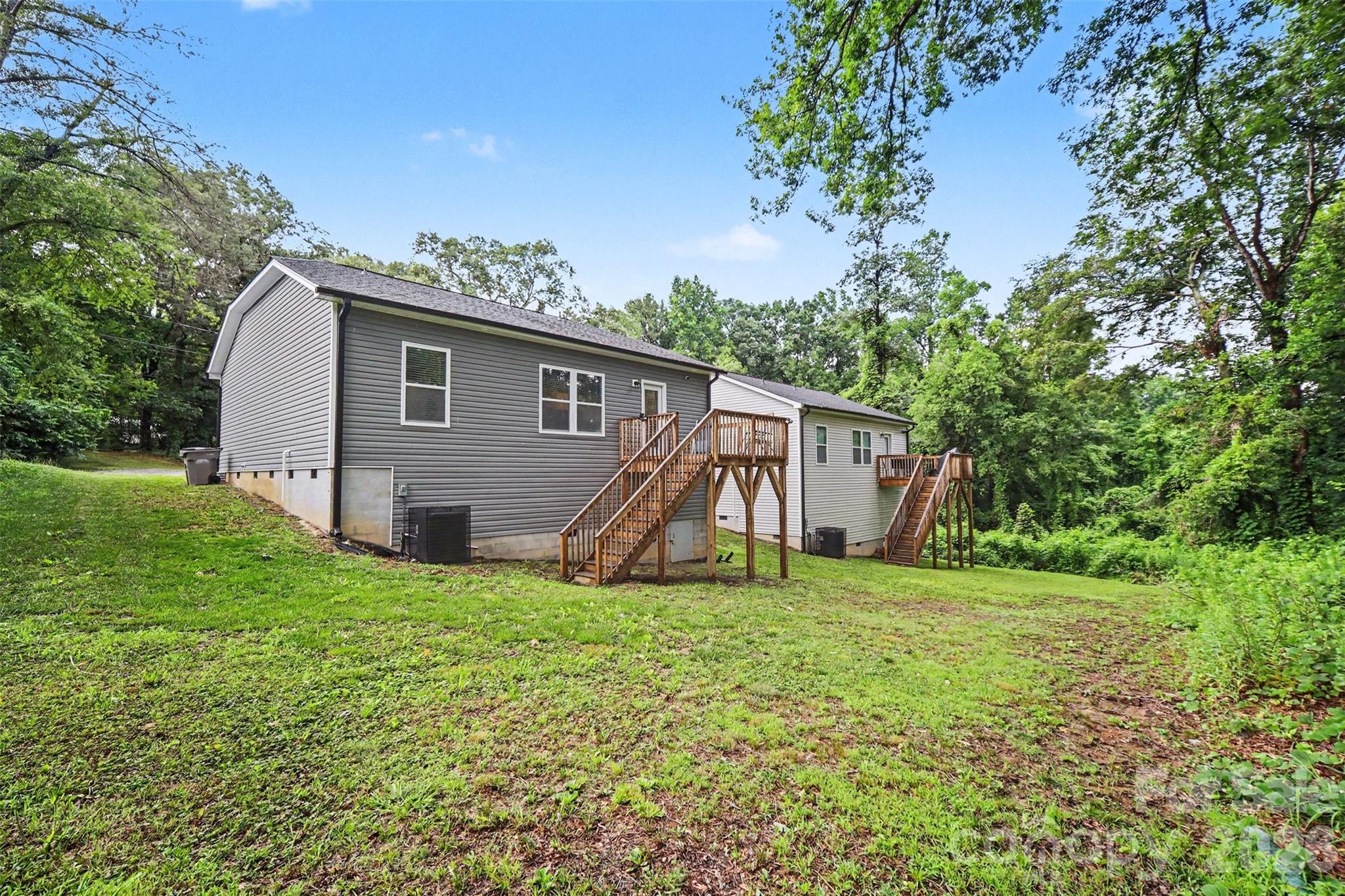 2703 S Calvary St, Gastonia, NC 28052