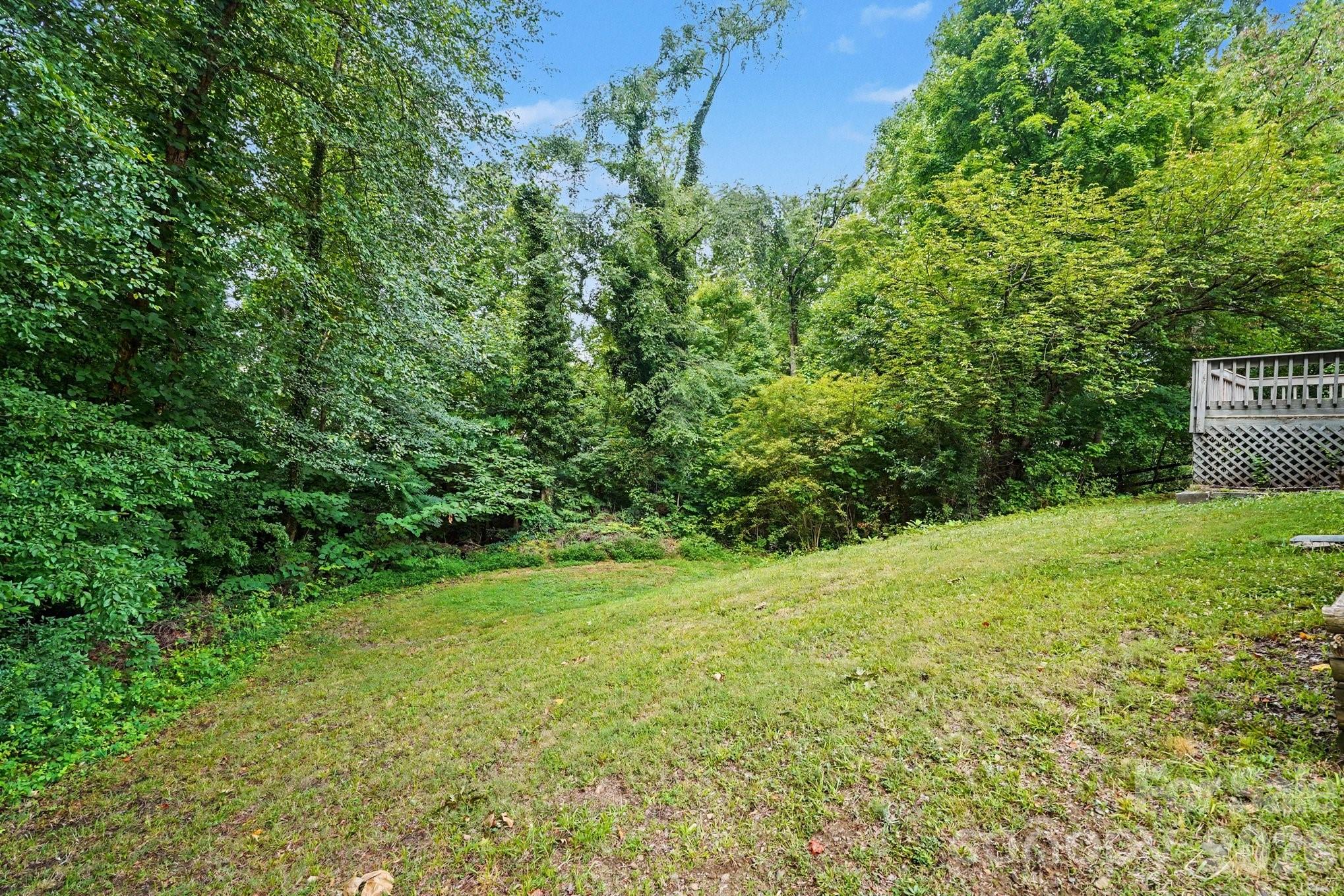 10826 Hunters Trace Ct, Charlotte, NC 28262