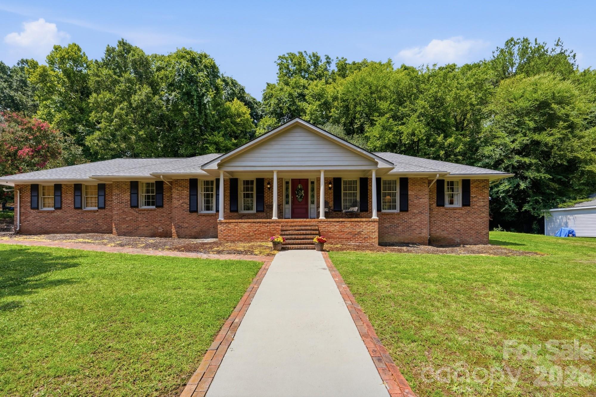 185 Hillcrest Ave SE, Concord, NC 28025