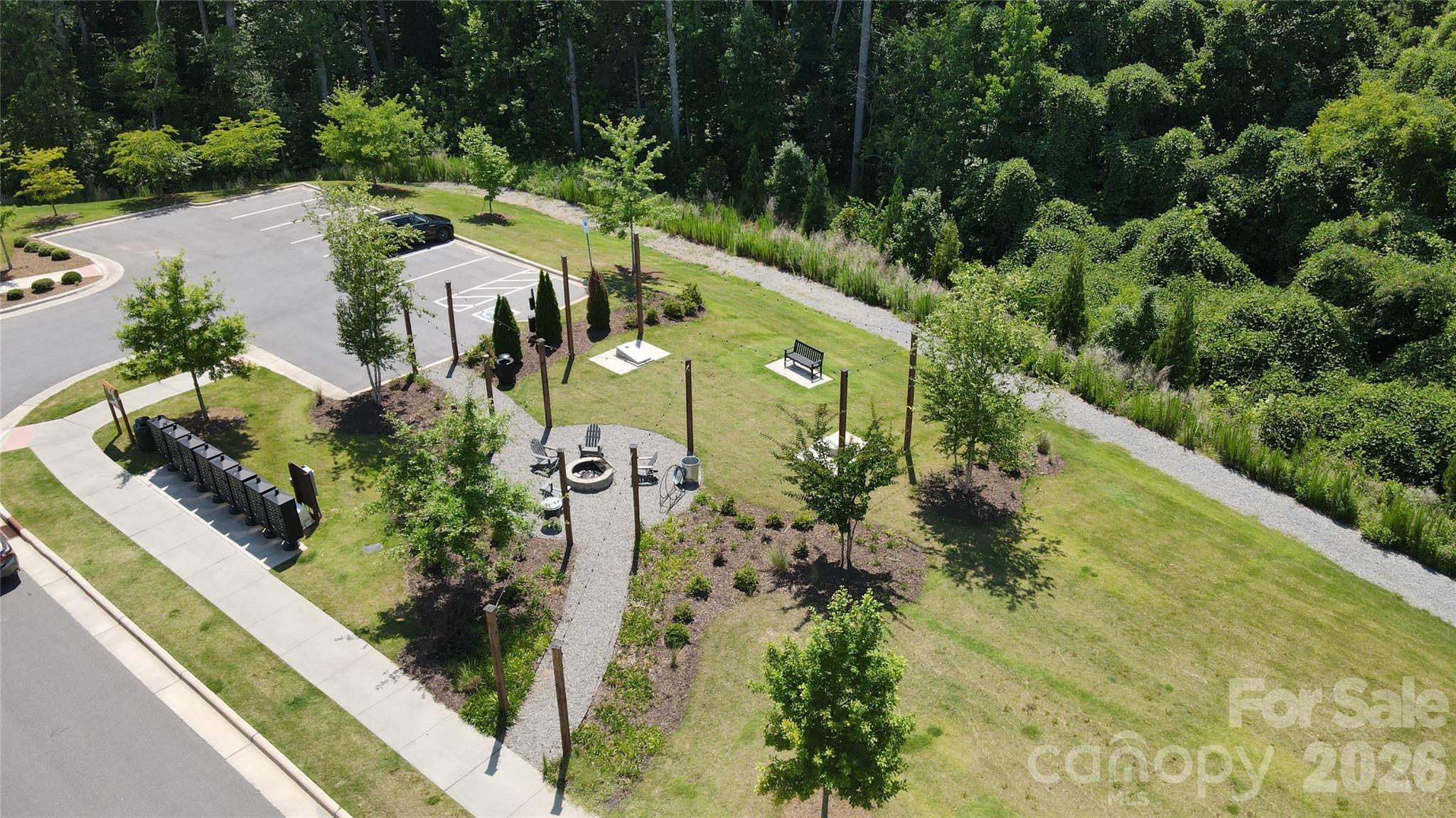 115 Forest Lake Blvd #B, Mooresville, NC 28117