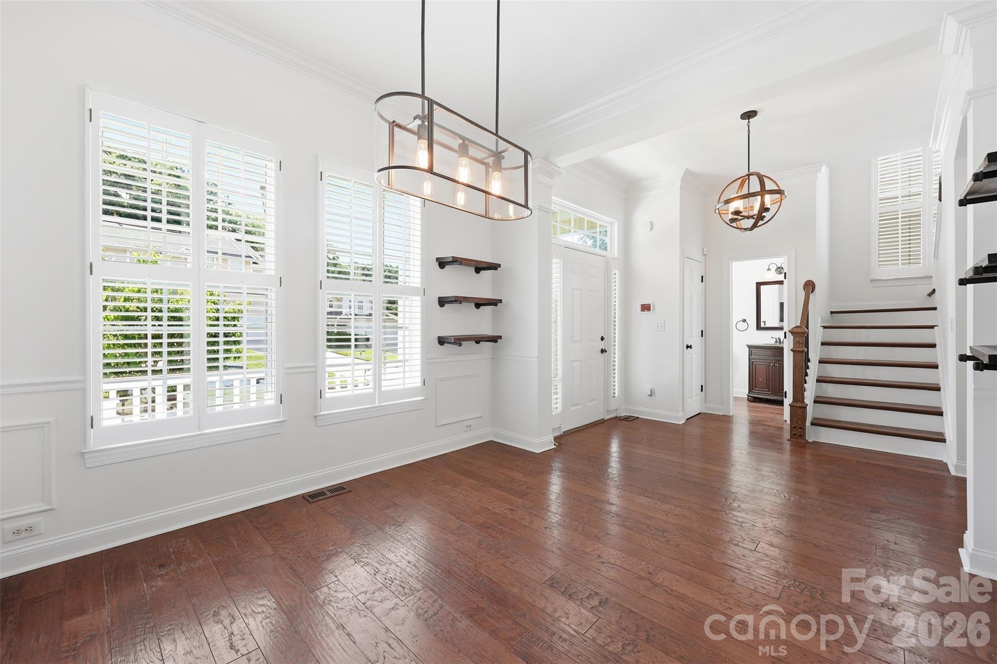 6832 Charter Hills Rd, Charlotte, NC 28277