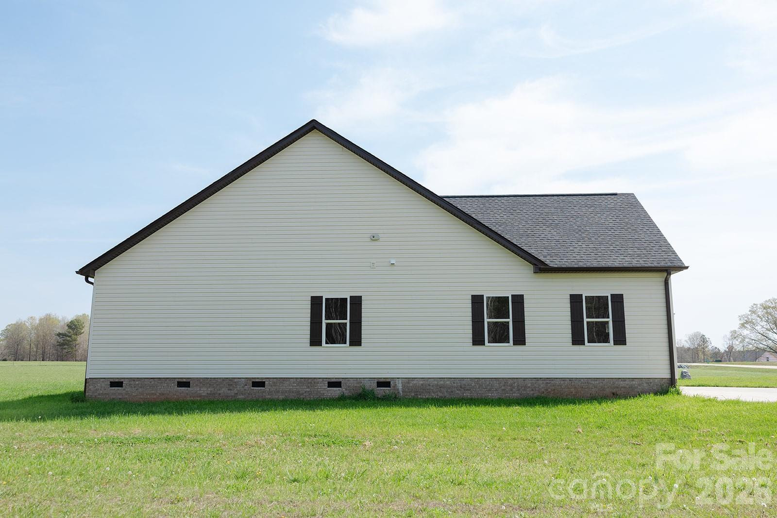 209 Beths Ct, York, SC 29745