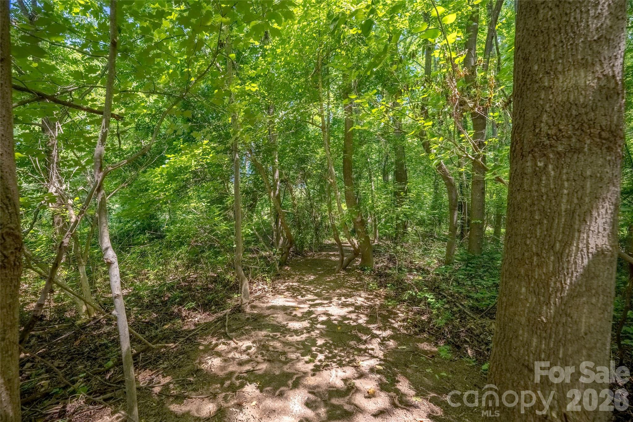 445 Oakwood Ave, Mooresville, NC 28115