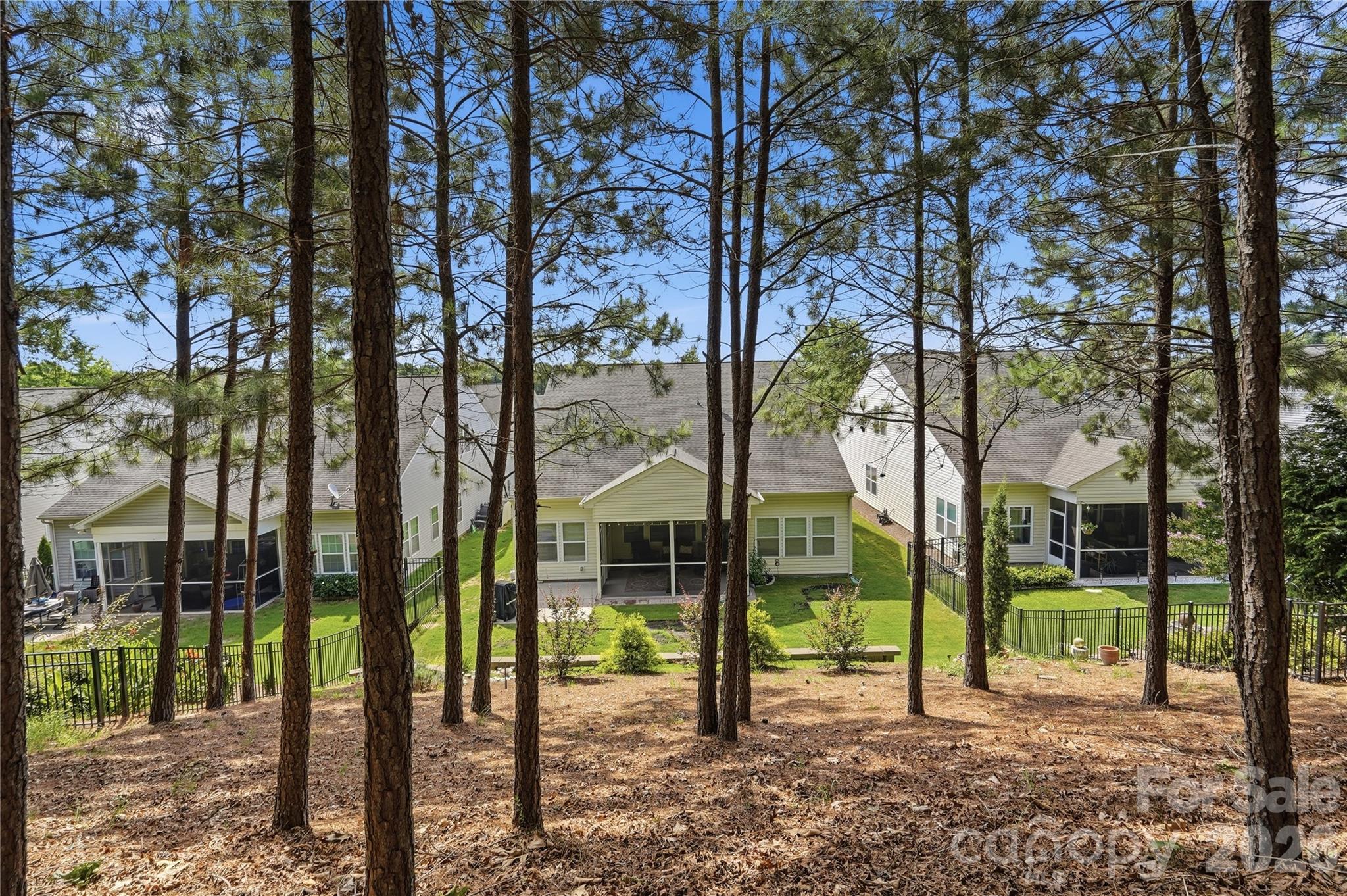 1874 Larkspur Way, Tega Cay, SC 29708
