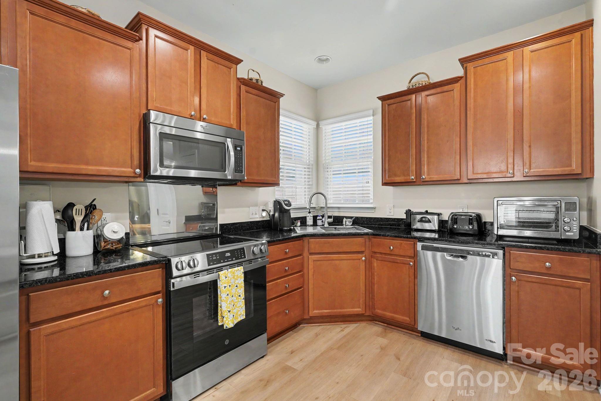 20241 Dovekie Ln, Fort Mill, SC 29707
