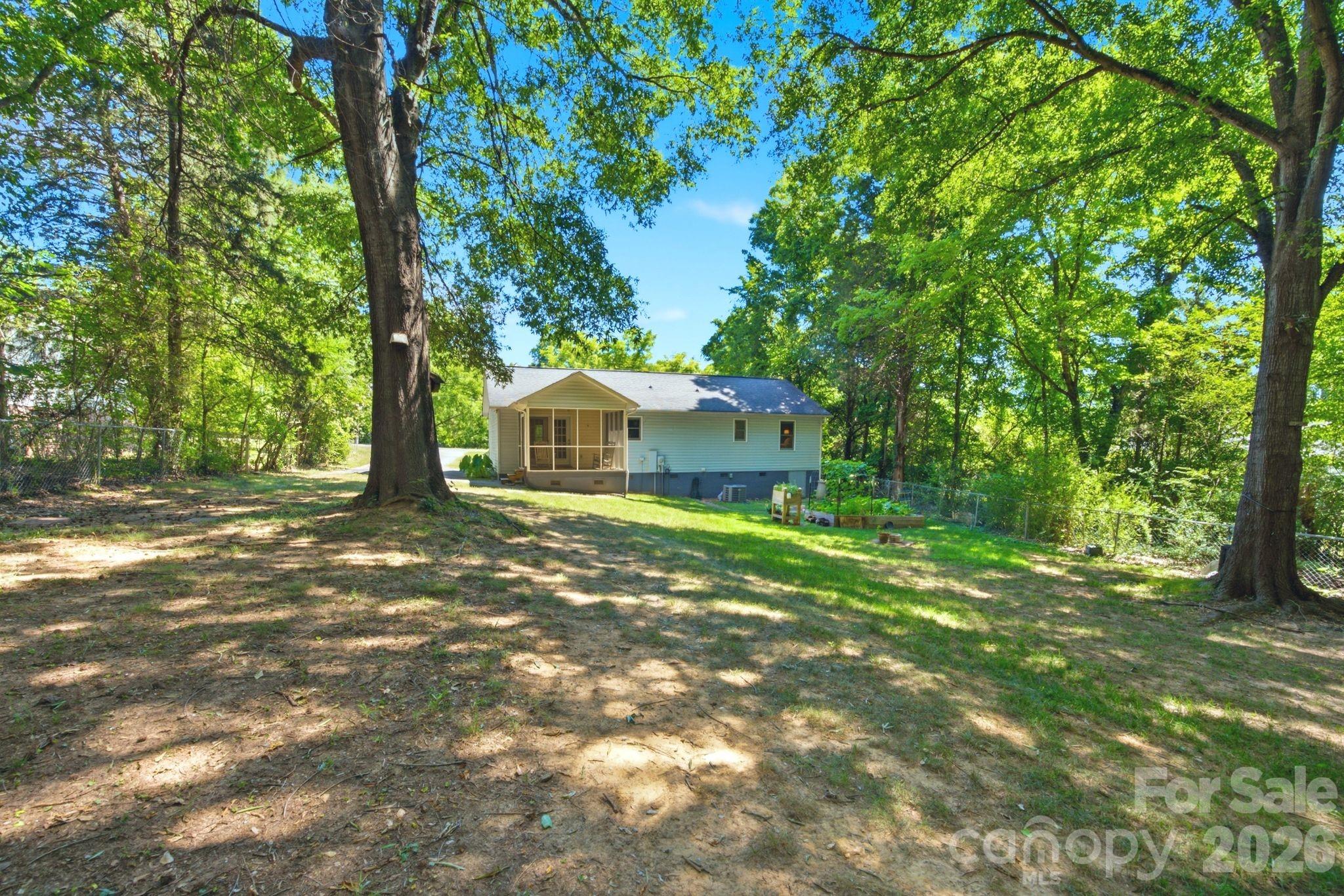 1949 Ridge Rd, Clover, SC 29710