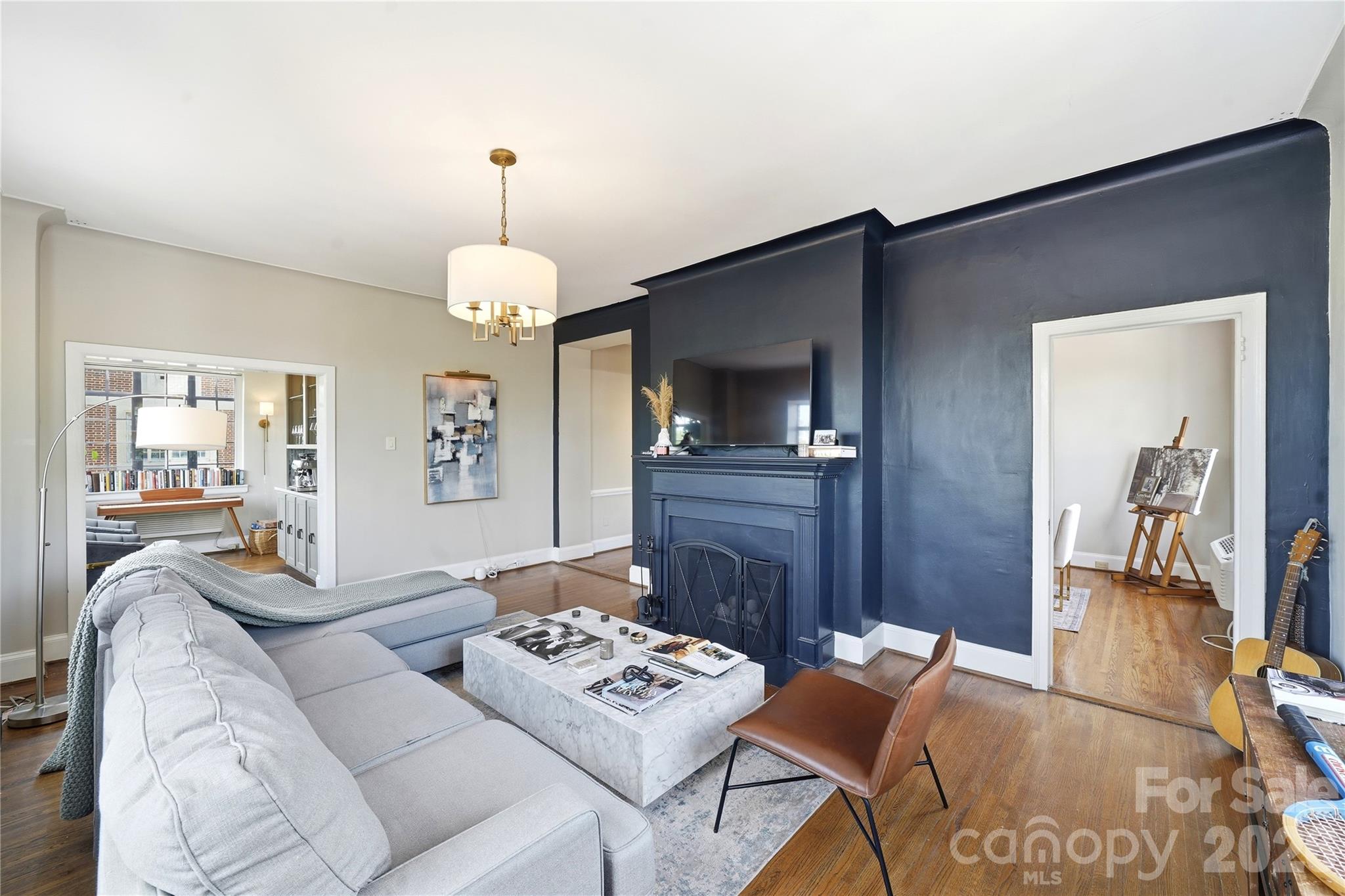 301 W 10th St #506, Charlotte, NC 28202