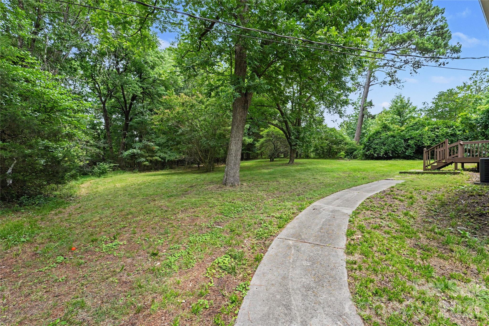 6931 Robinson Church Rd, Charlotte, NC 28215