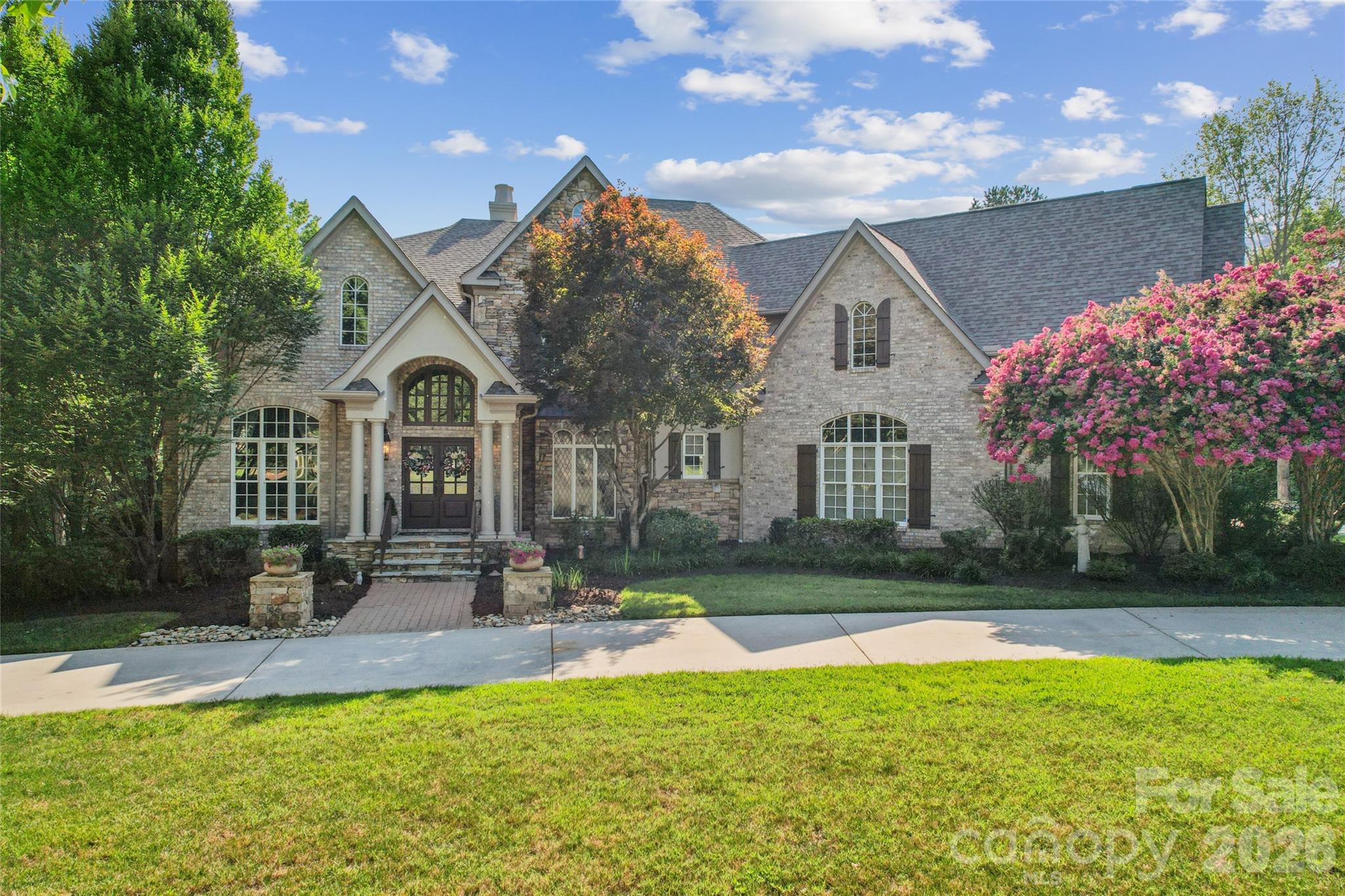 3637 Richwood Cir, Kannapolis, NC 28081
