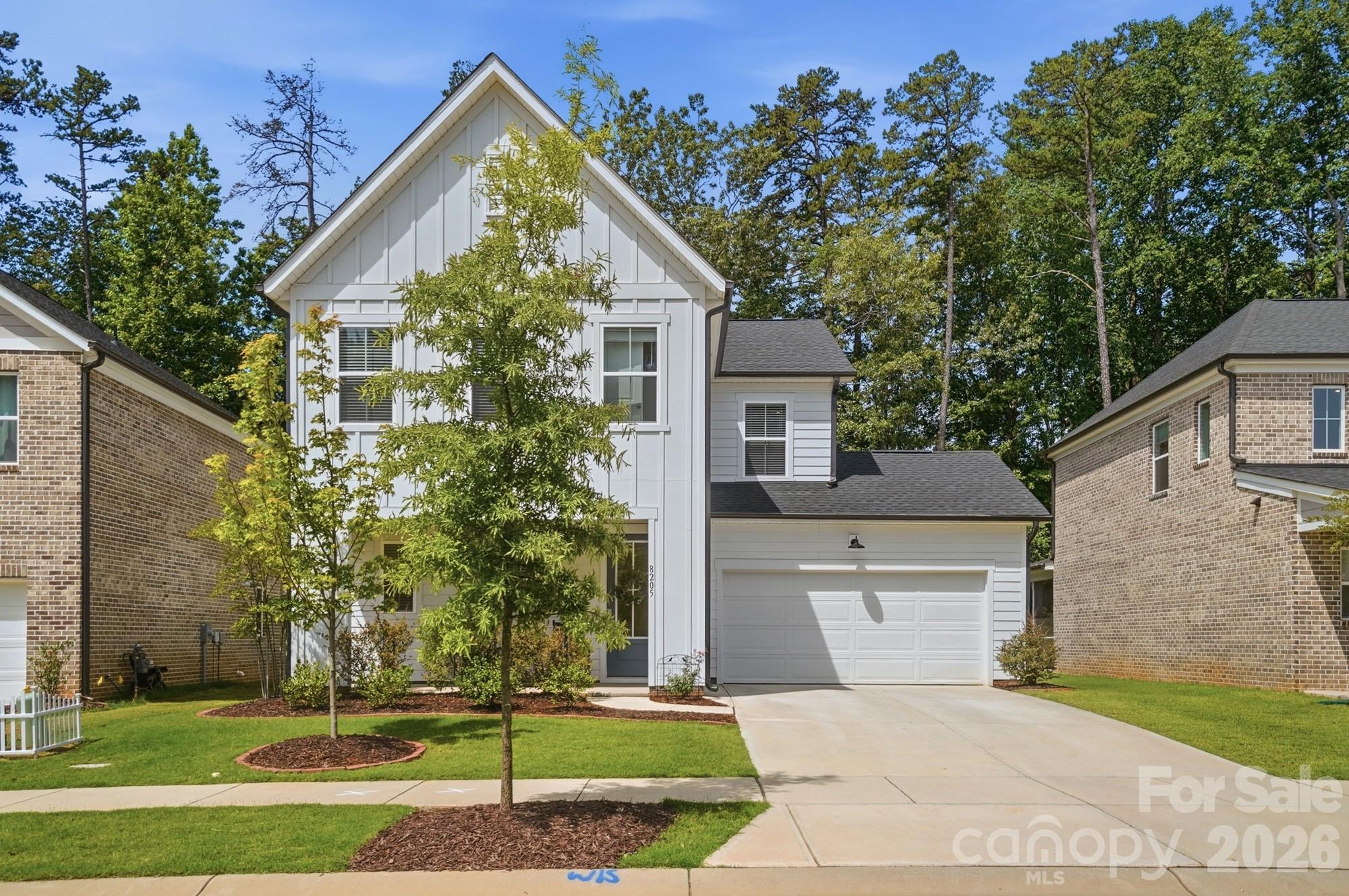 8205 Franklin Trail St, Mint Hill, NC 28227