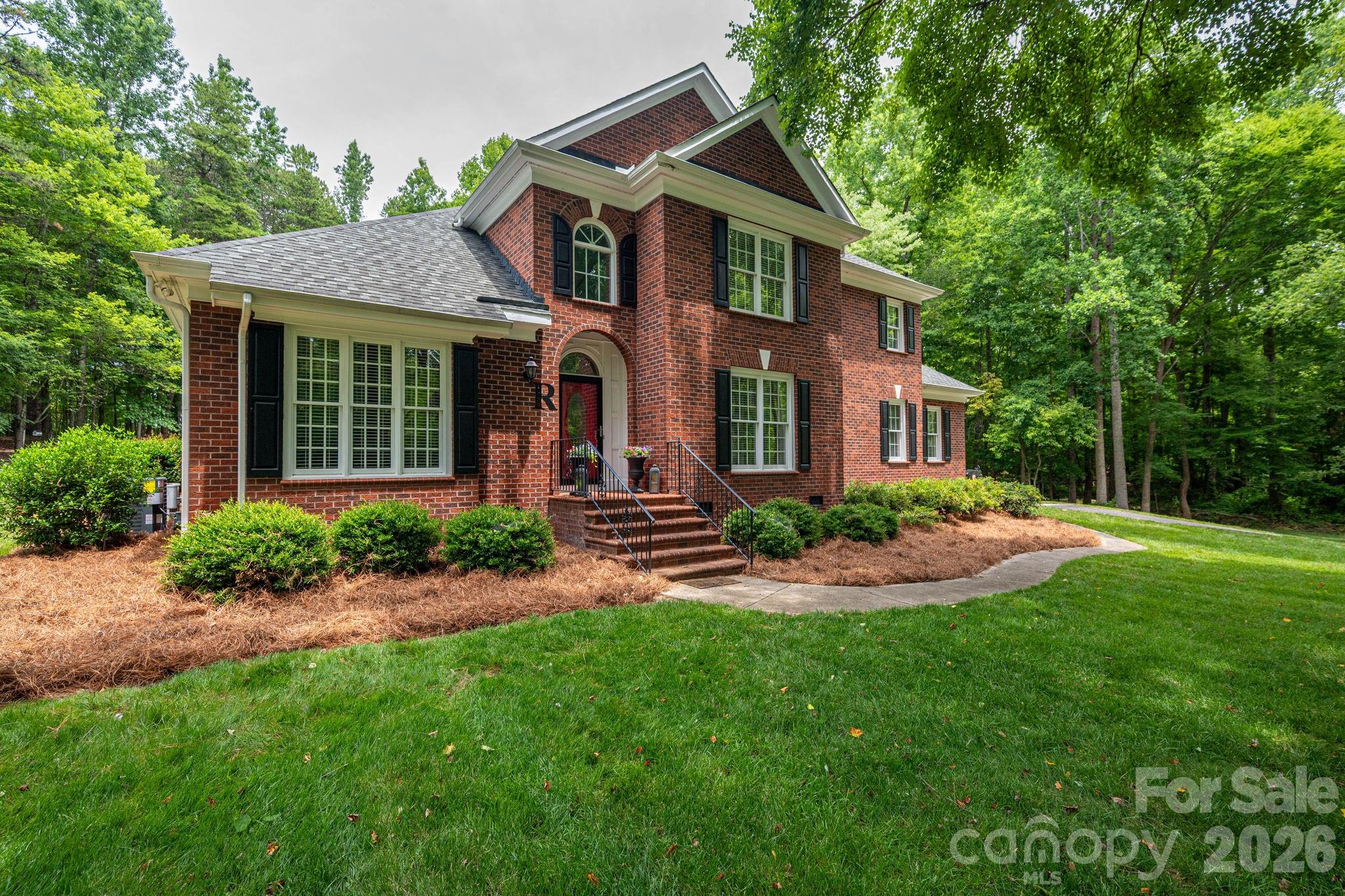 1259 Dorchester Rd, Gastonia, NC 28056