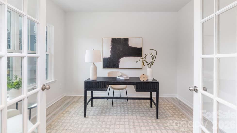 5128 Parker Forest Rd, Charlotte, NC 28215
