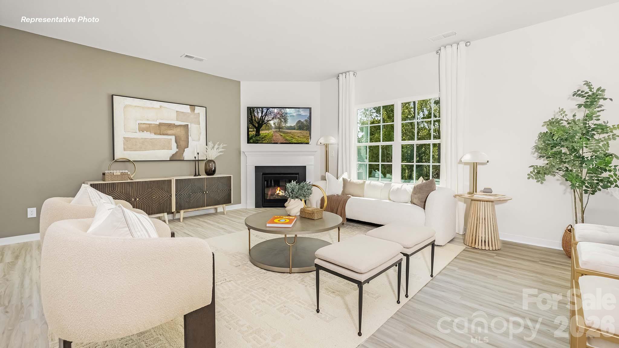 5112 Parker Forest Rd, Charlotte, NC 28215