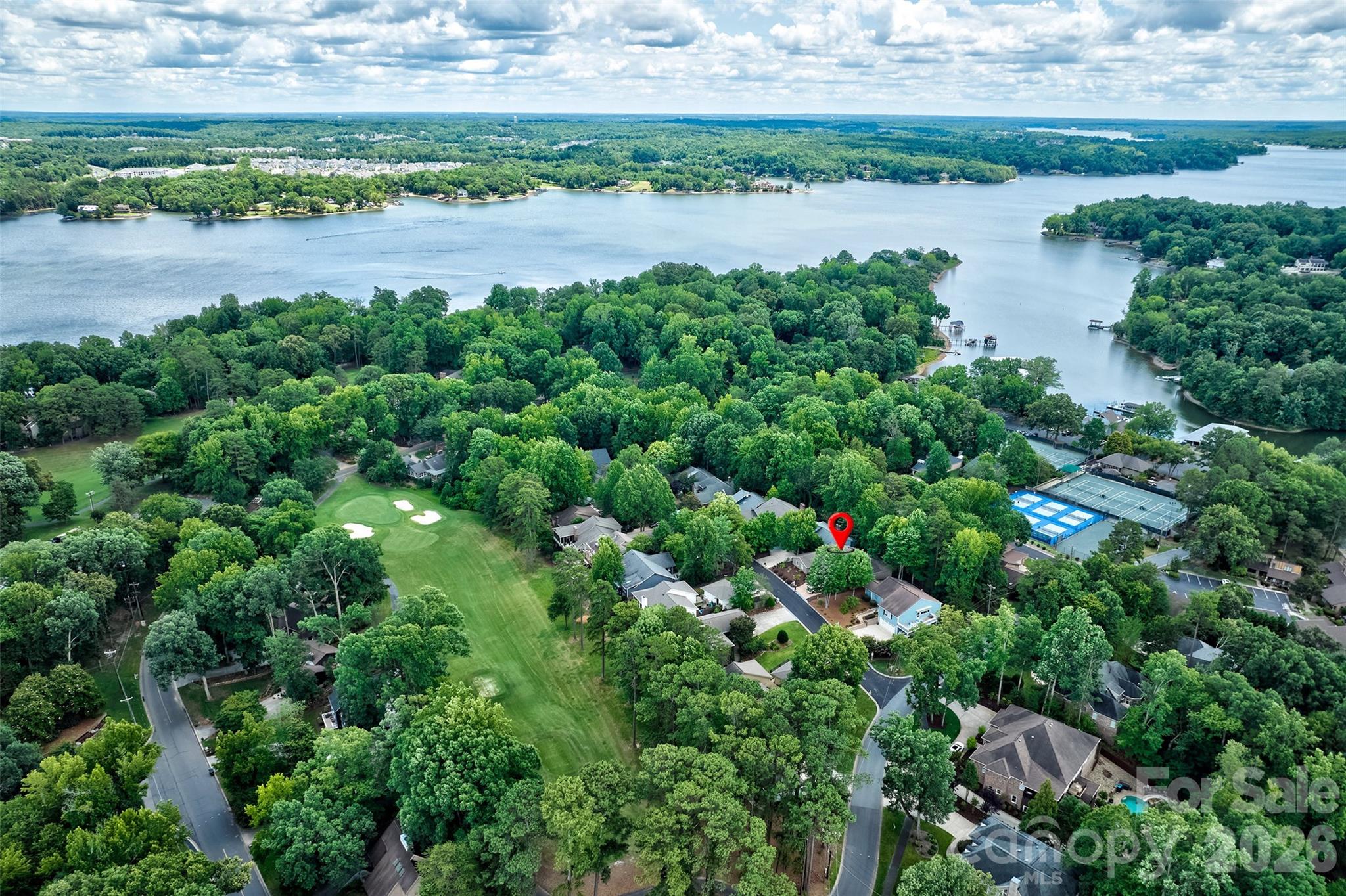 18 Shipmaster Ct, Lake Wylie, SC 29710