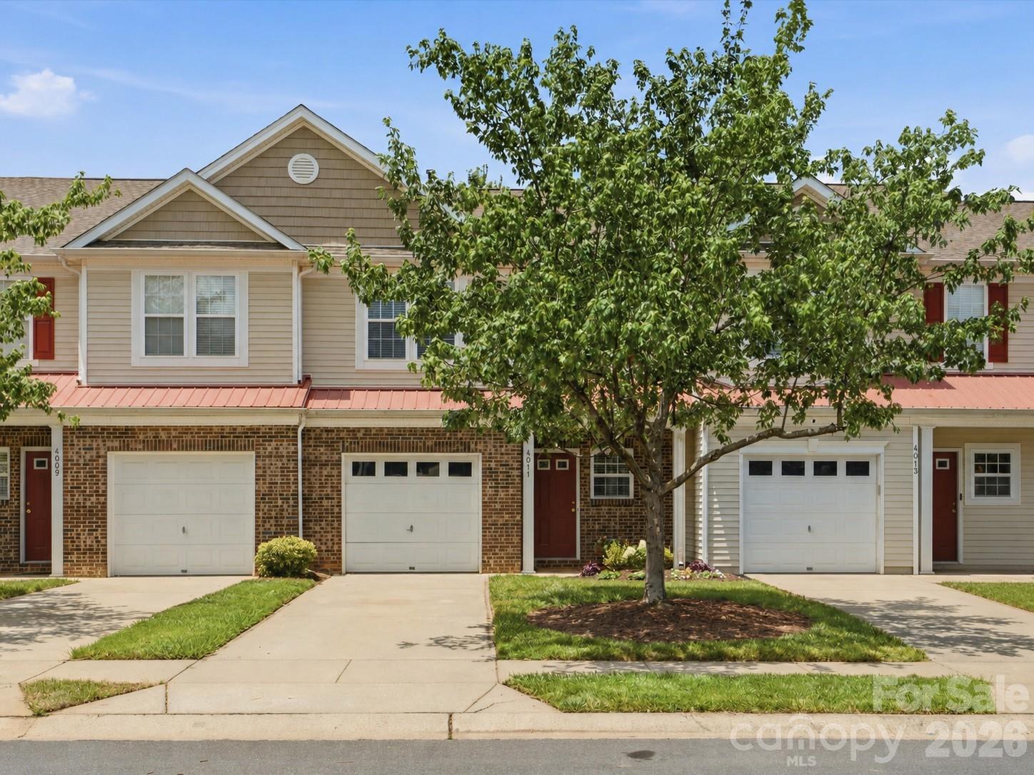 4011 Abbotsbury Dr, Fort Mill, SC 29707
