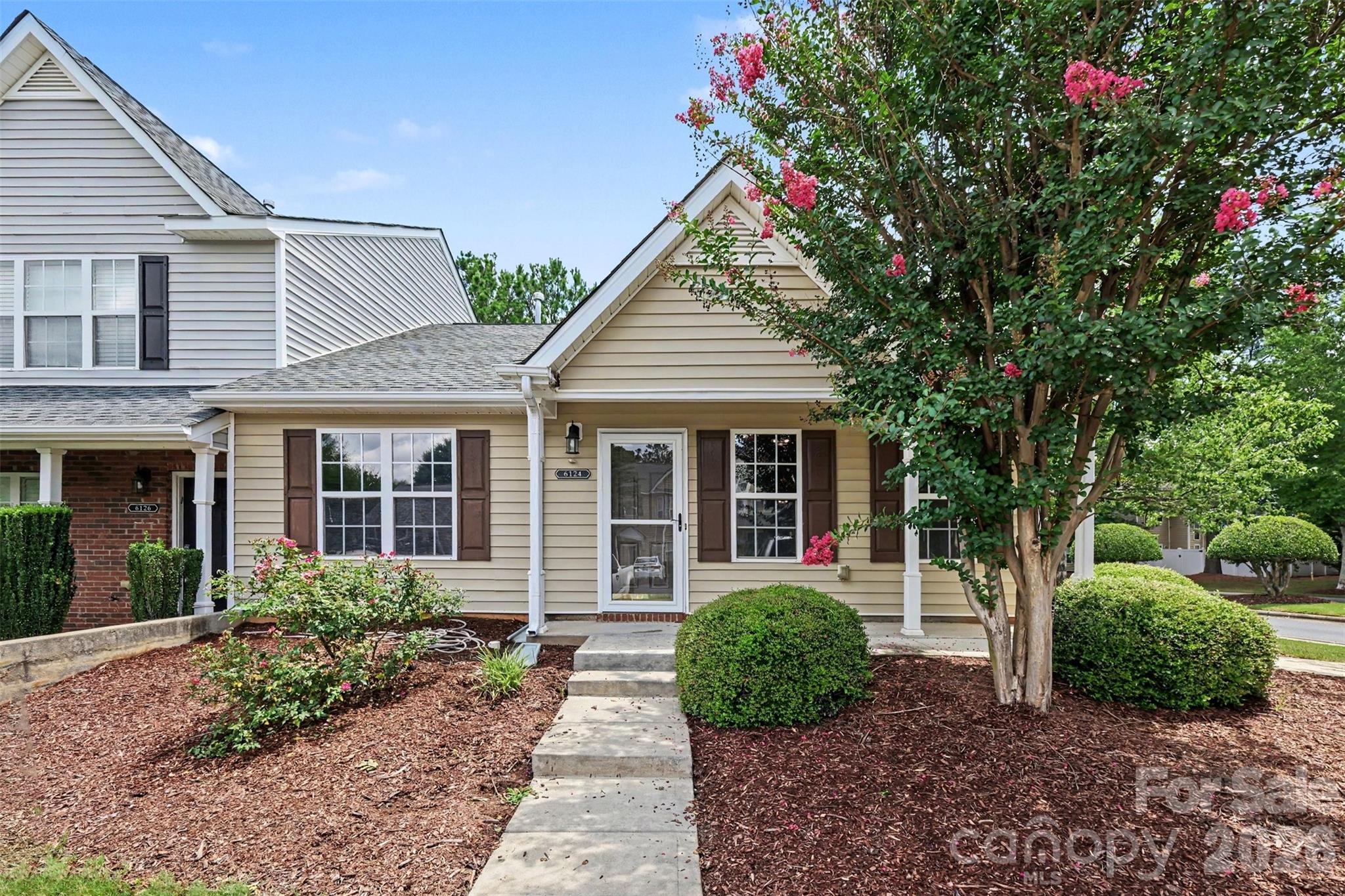 6124 Warrior Ave, Fort Mill, SC 29707