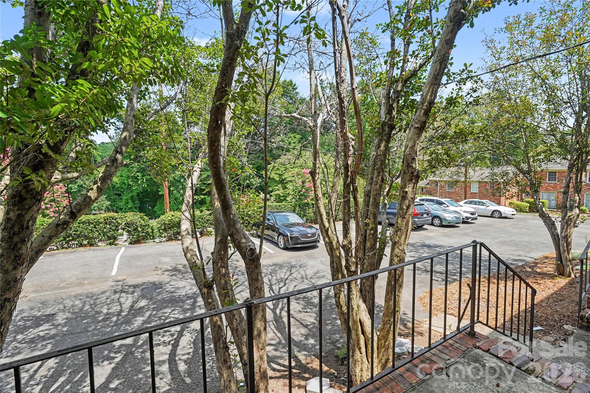 4333 Hathaway St, Charlotte, NC 28211