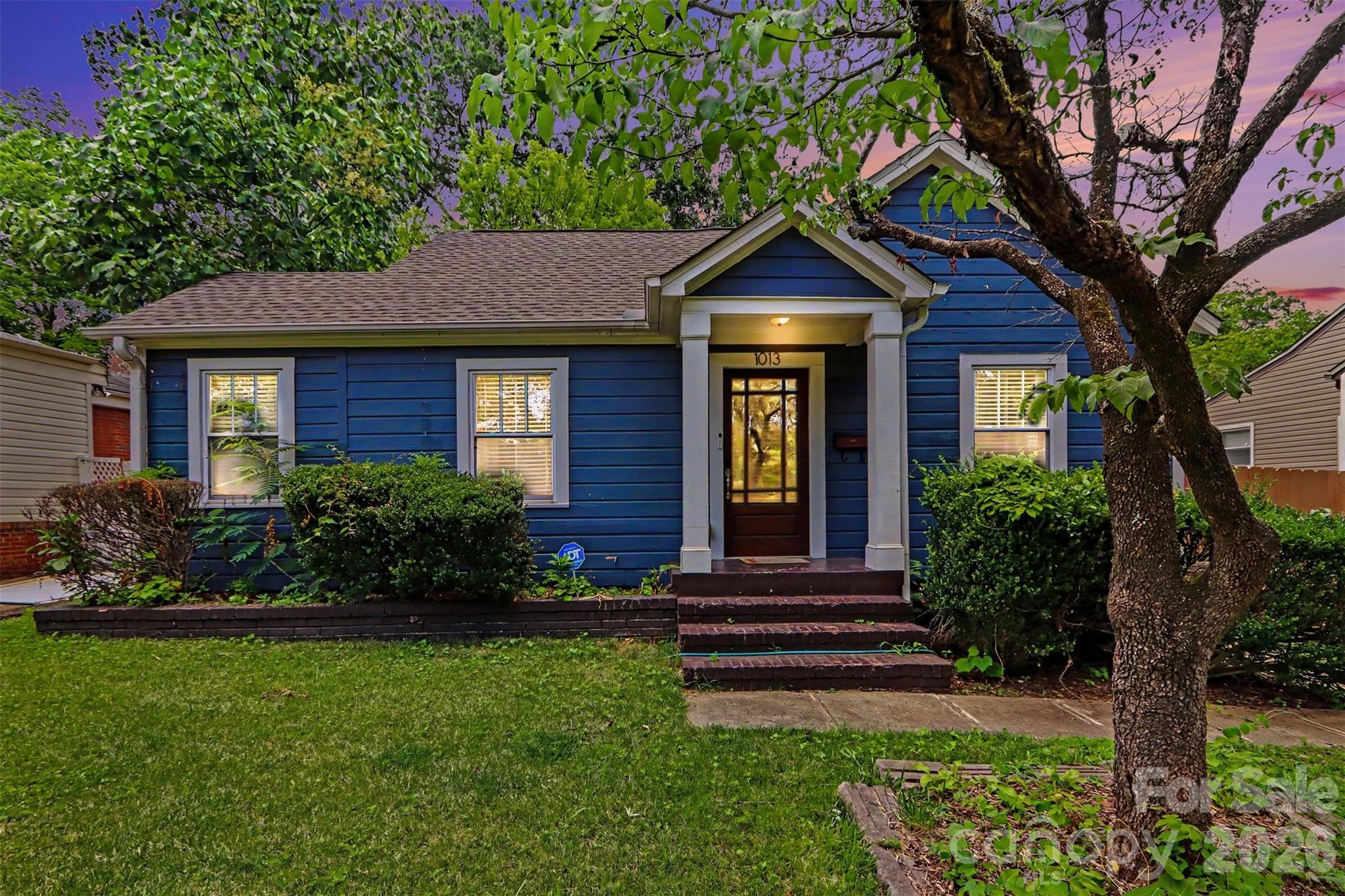 1013 Spruce St, Charlotte, NC 28203