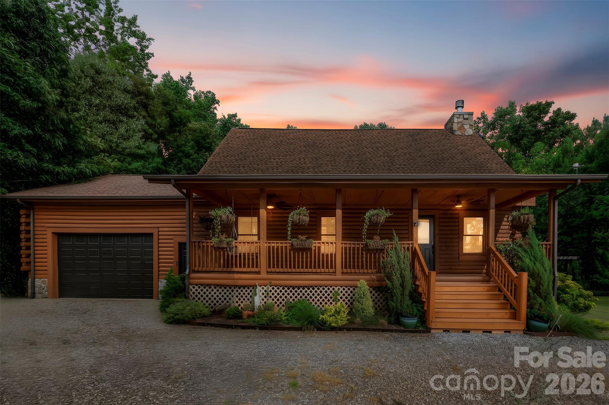 133 Folkstone Rd, Mooresville, NC 28117