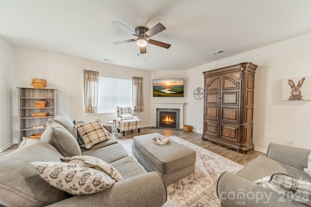1200 Secrest Commons Dr, Monroe, NC 28112