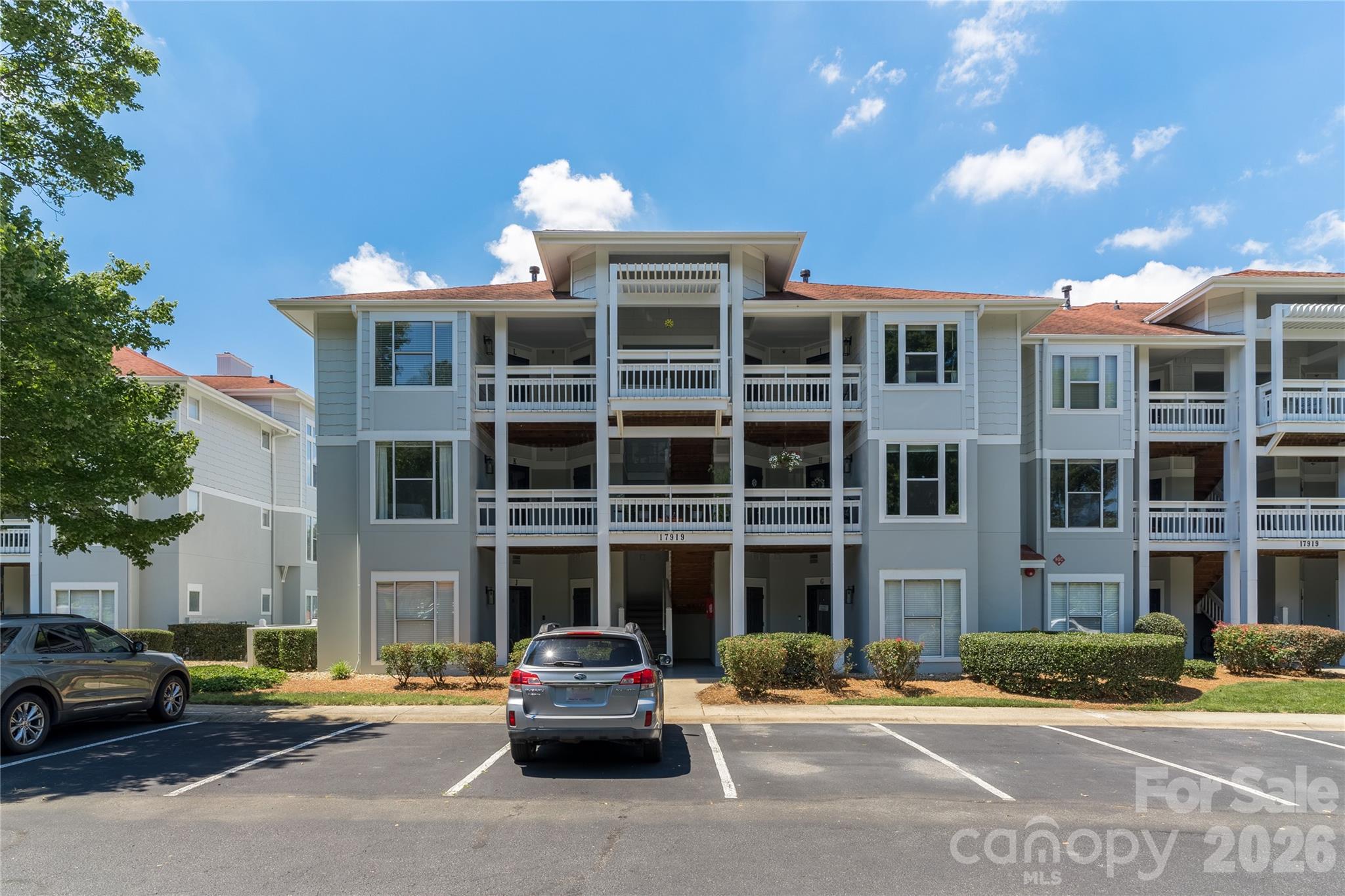 17919 Kings Point Dr #K, Cornelius, NC 28031