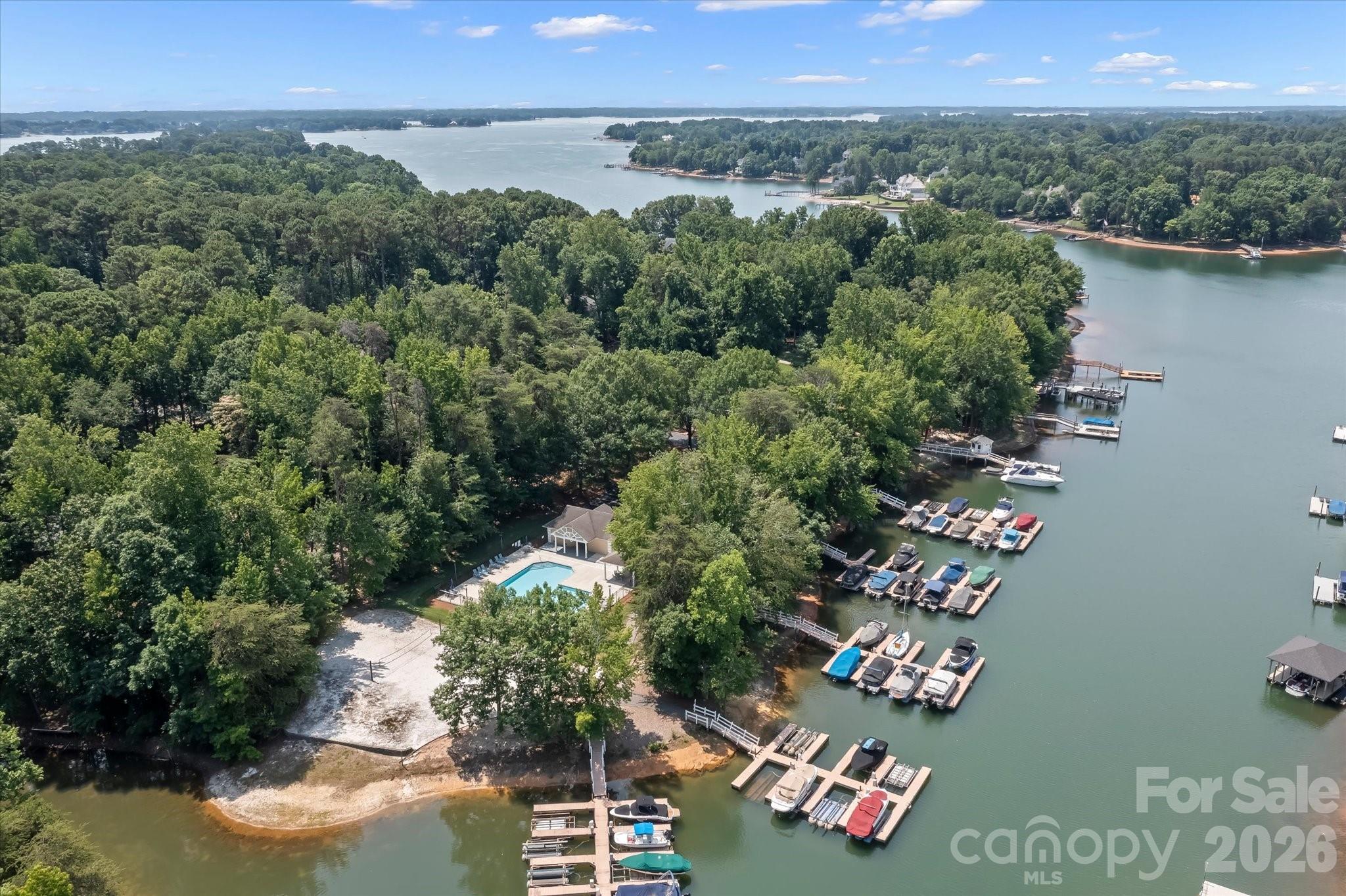 122 Lake Pine Rd, Mooresville, NC 28117