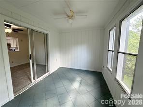 6049 Treetop Ct, Charlotte, NC 28212