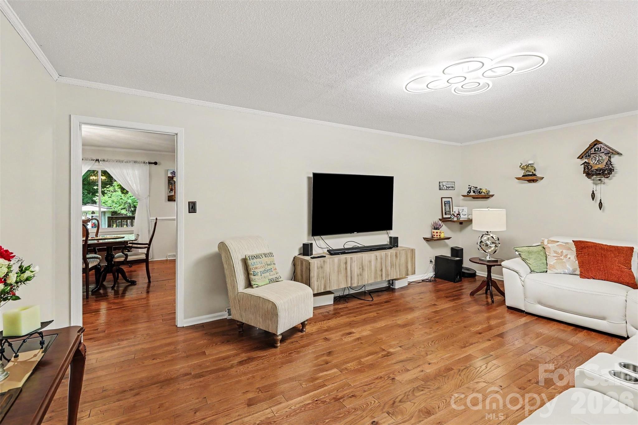 1306 Mooresville Rd, Kannapolis, NC 28081