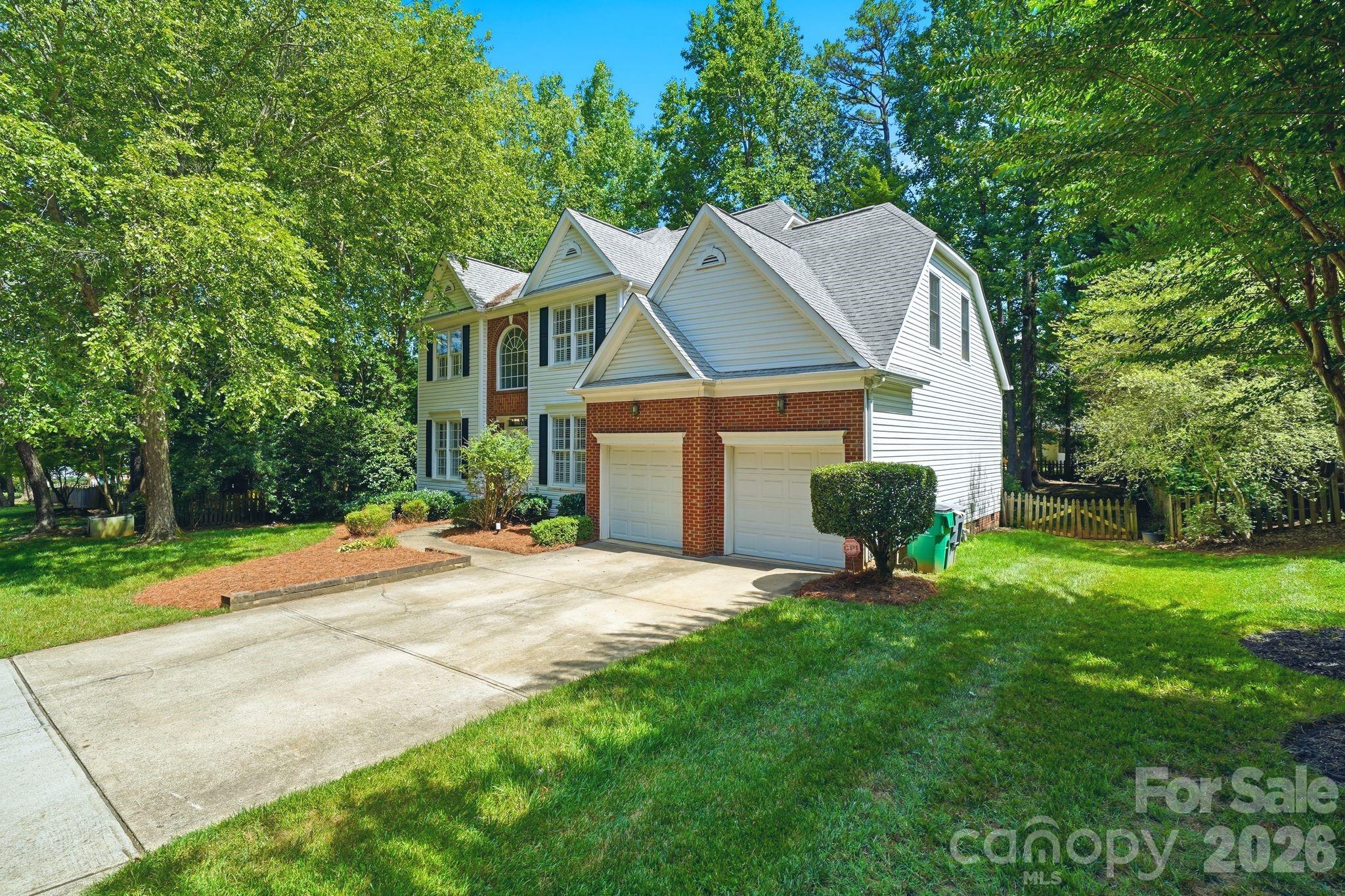 7711 Abbotsinch Ct, Charlotte, NC 28269