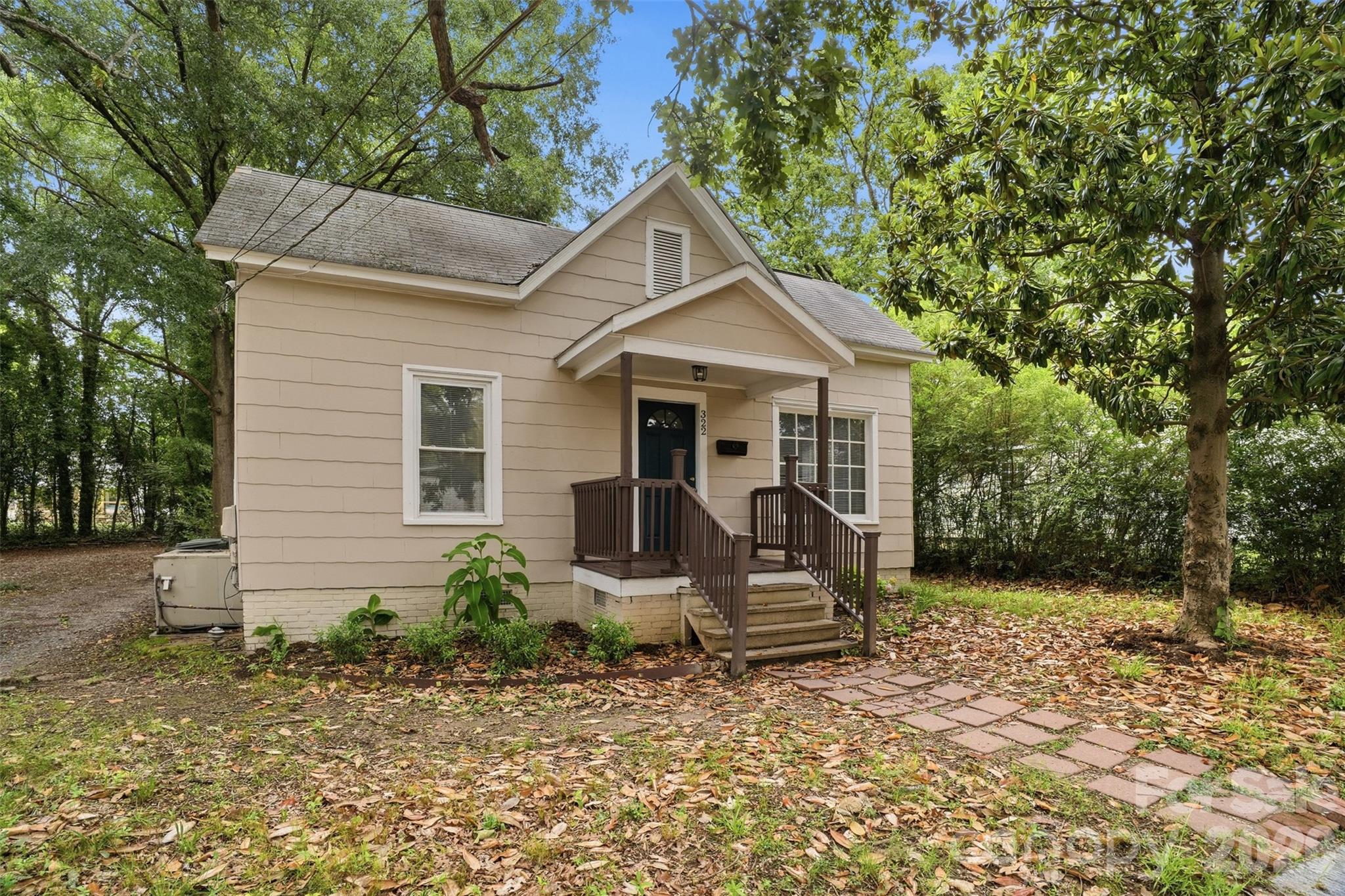322 Willow St, Gastonia, NC 28054