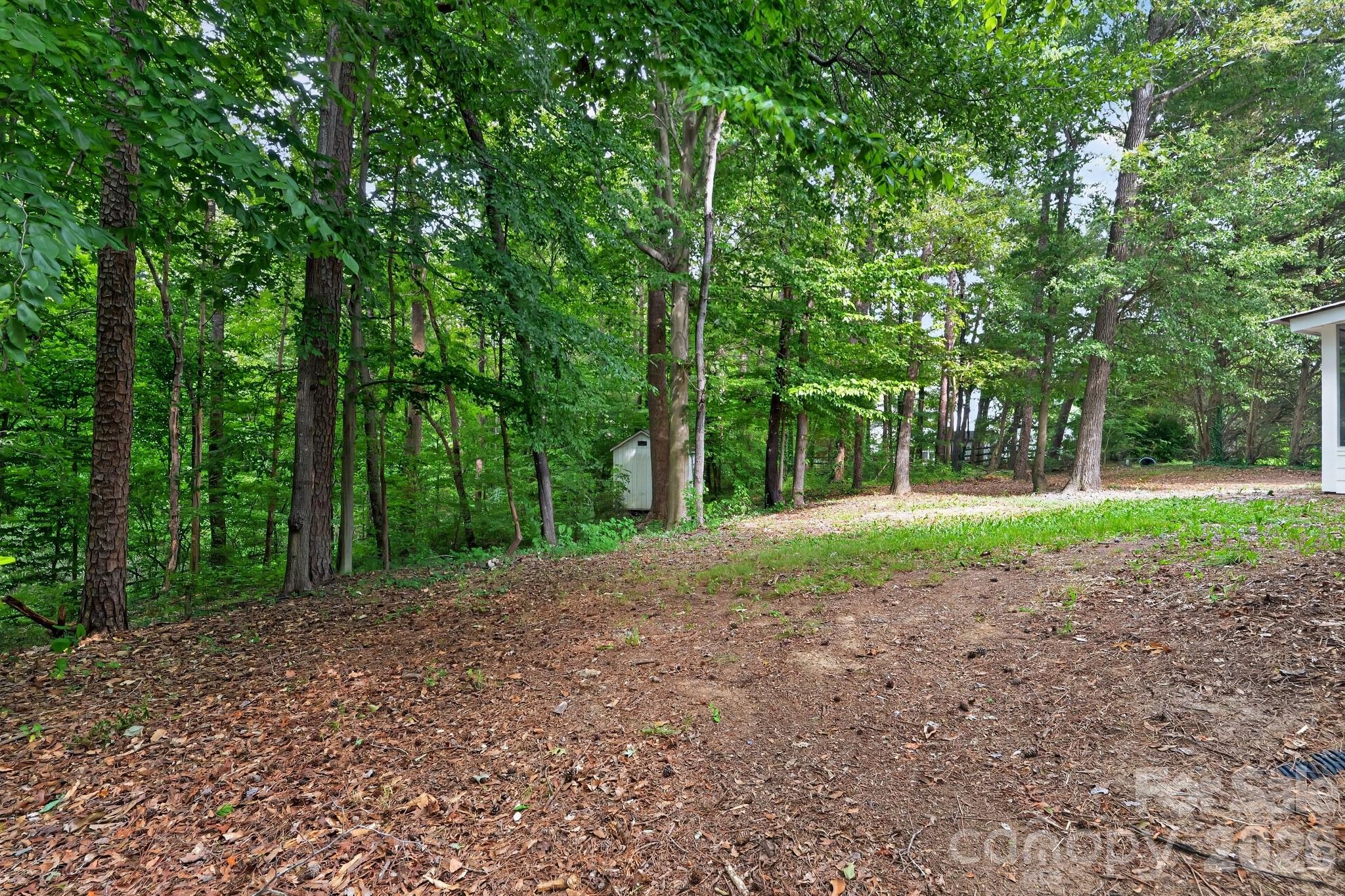 10304 Shady Rest Ln, Charlotte, NC 28214