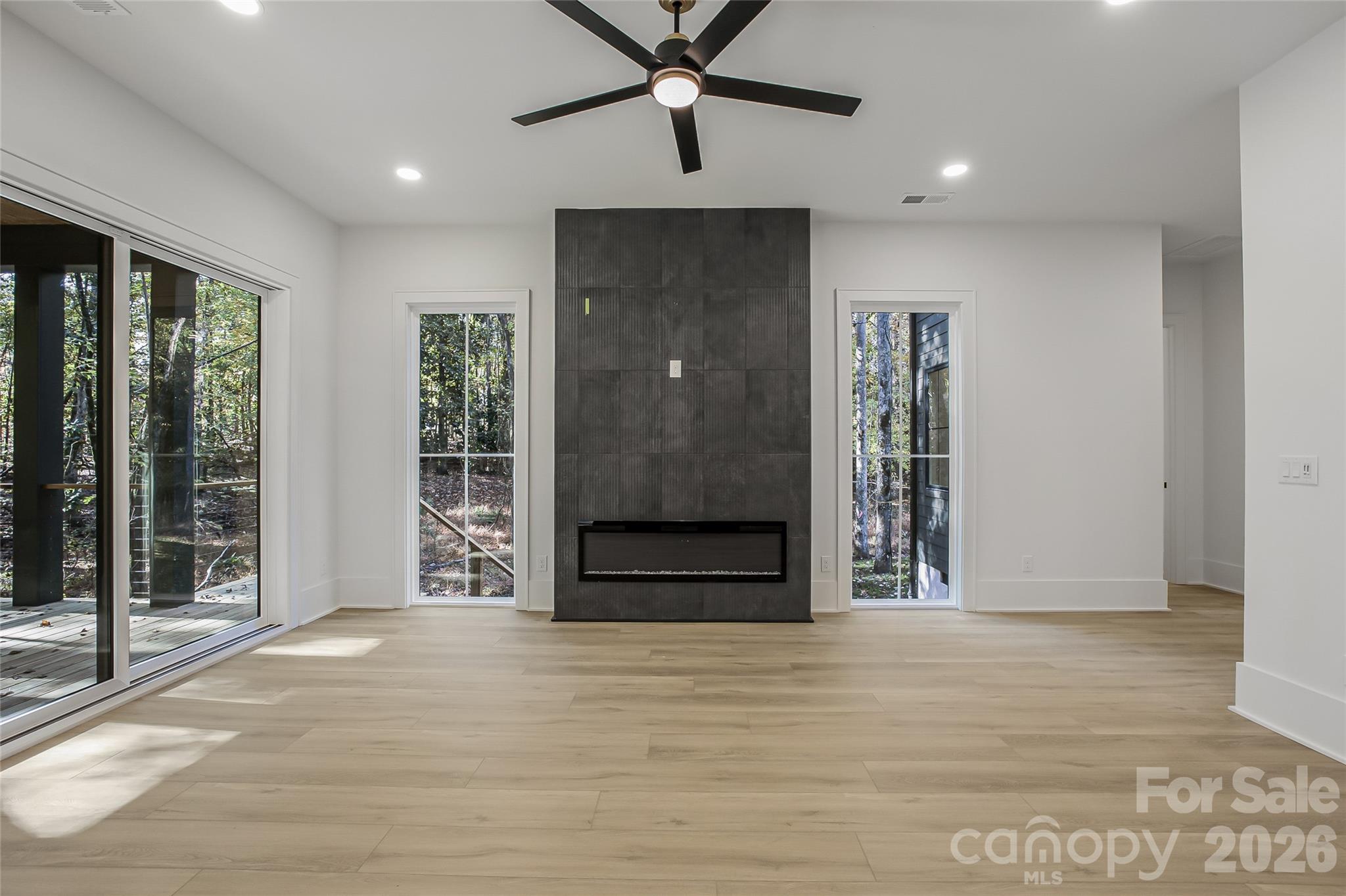 4003 Sage Cliff Ct, Matthews, NC 28105