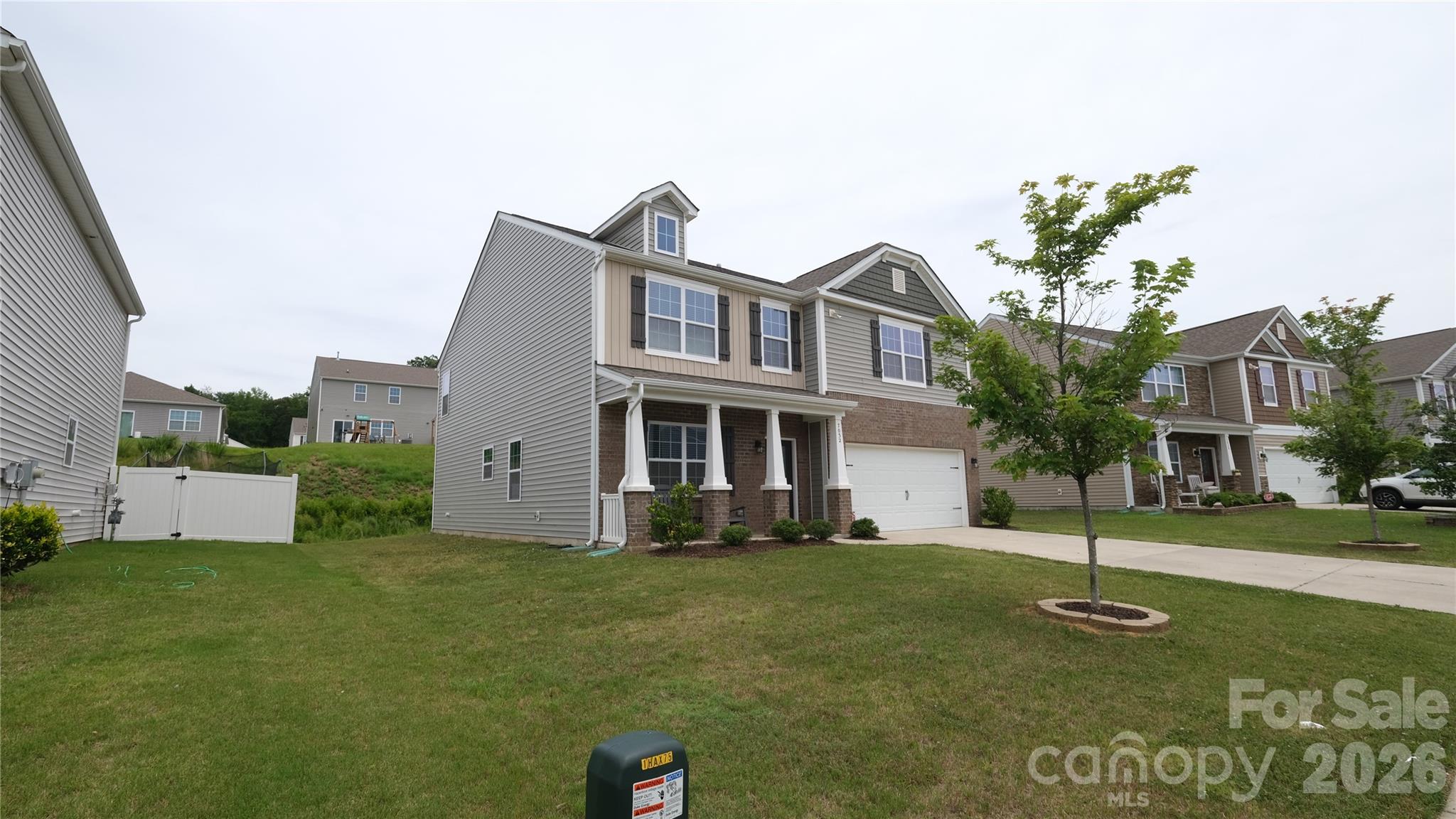 7032 Branch Fork Rd, Charlotte, NC 28215