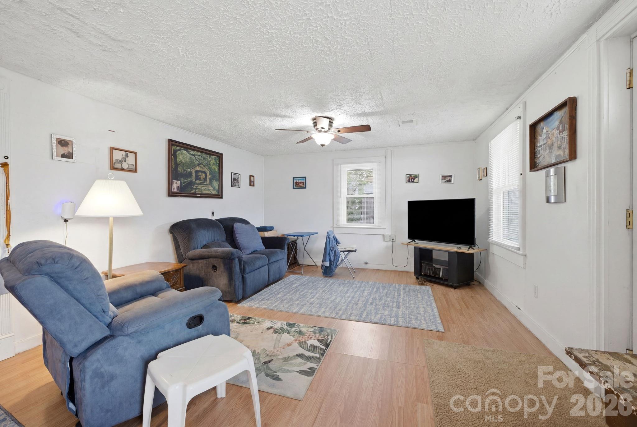3948 Main Avenue Dr NW, Hickory, NC 28601