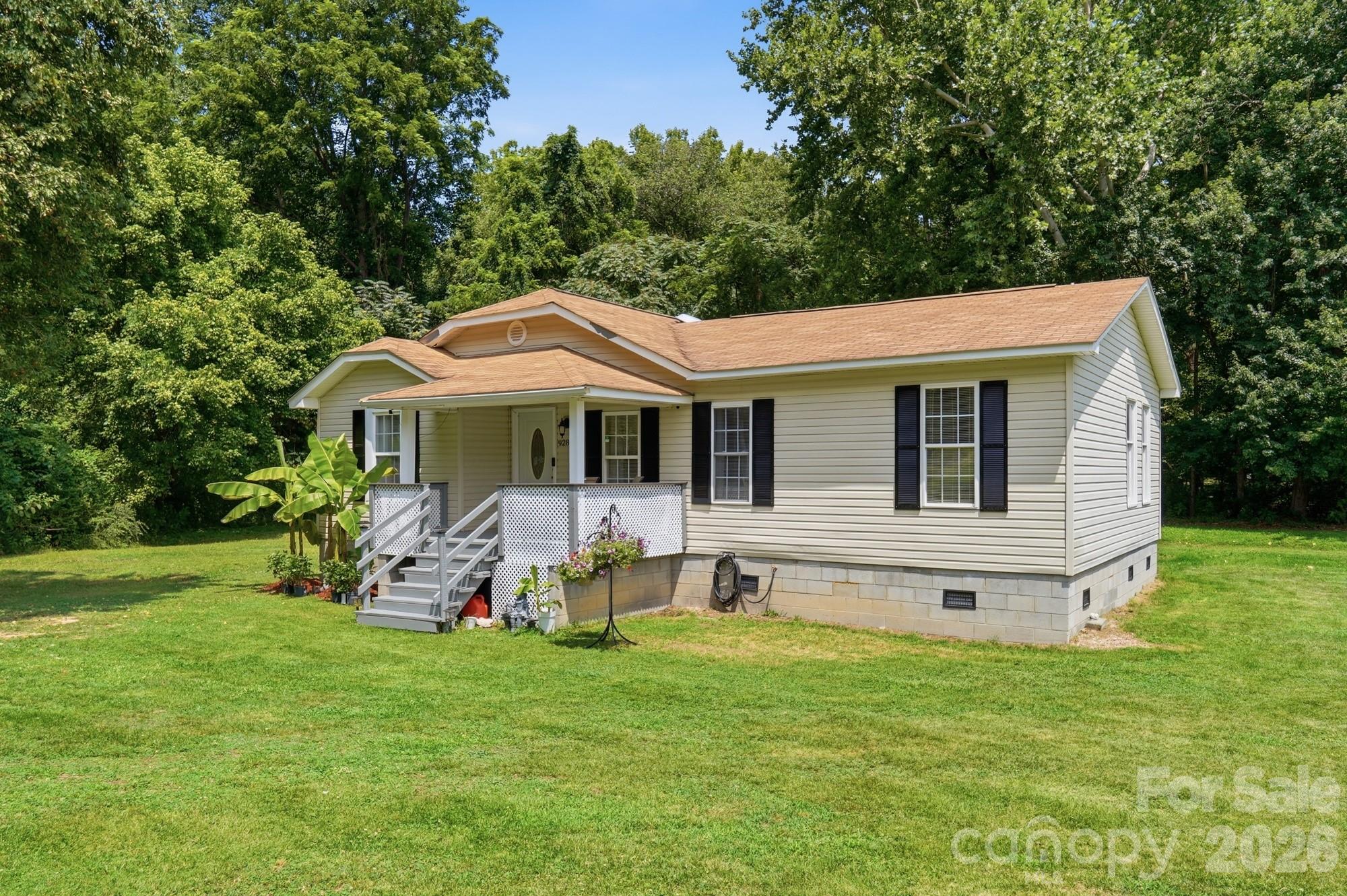 928 Oval St, Kannapolis, NC 28081