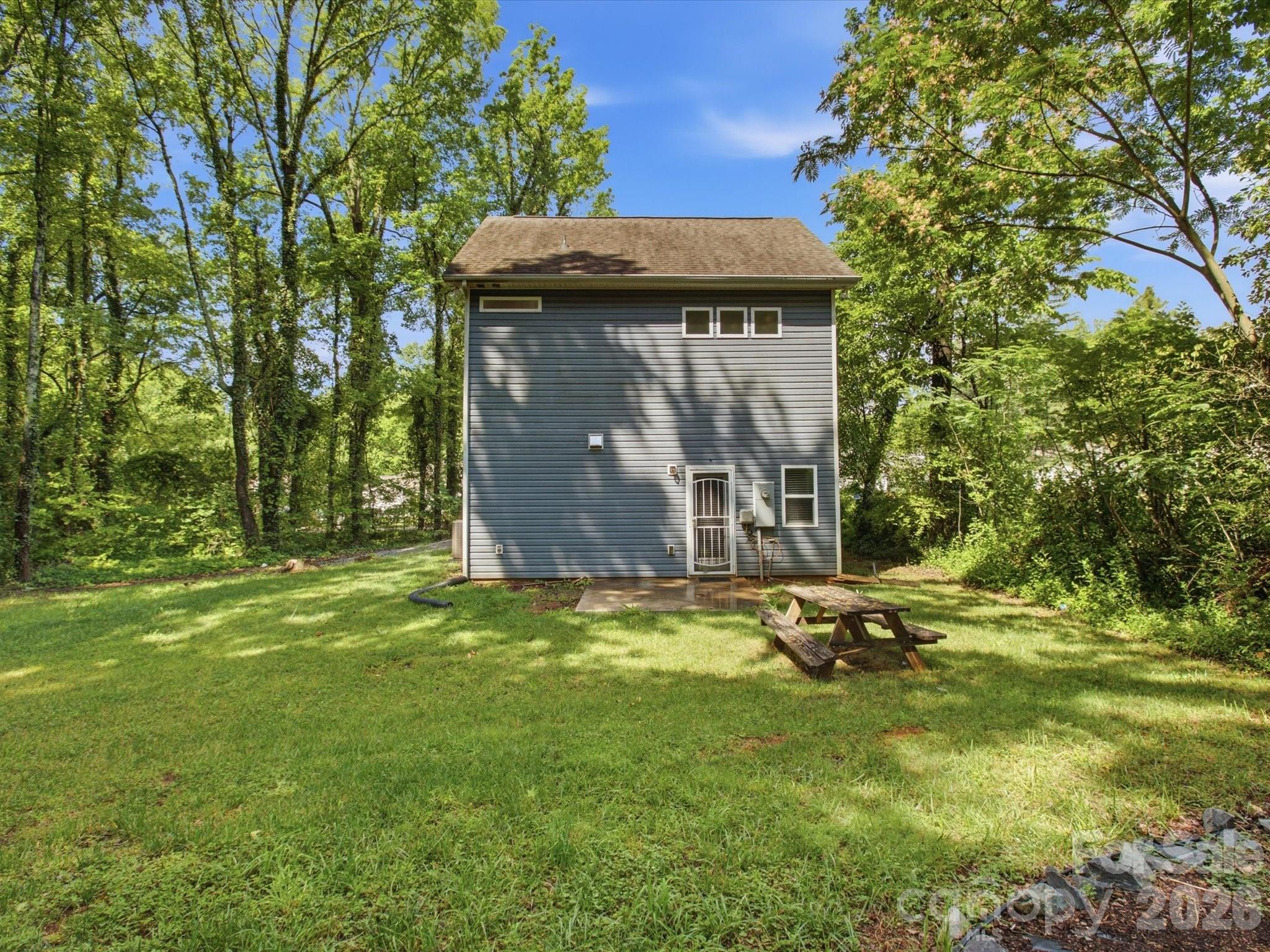 1609 Ronald St, Charlotte, NC 28216