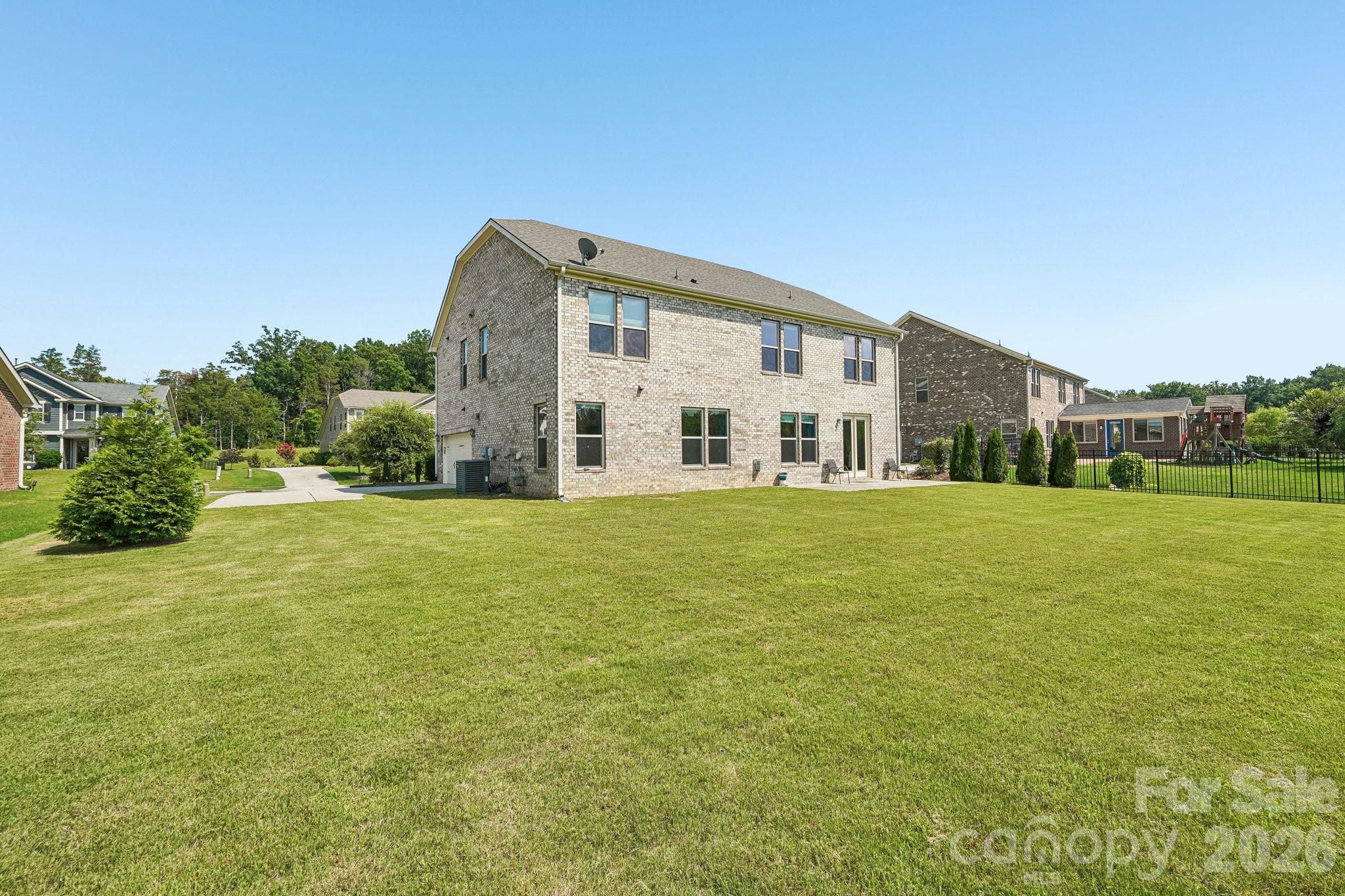 8337 Breton Way, Harrisburg, NC 28075