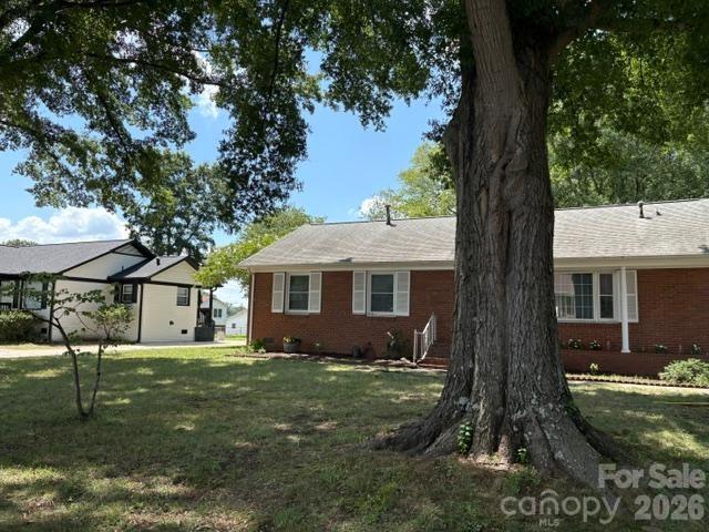7644 Bramblewood Dr, Charlotte, NC 28217