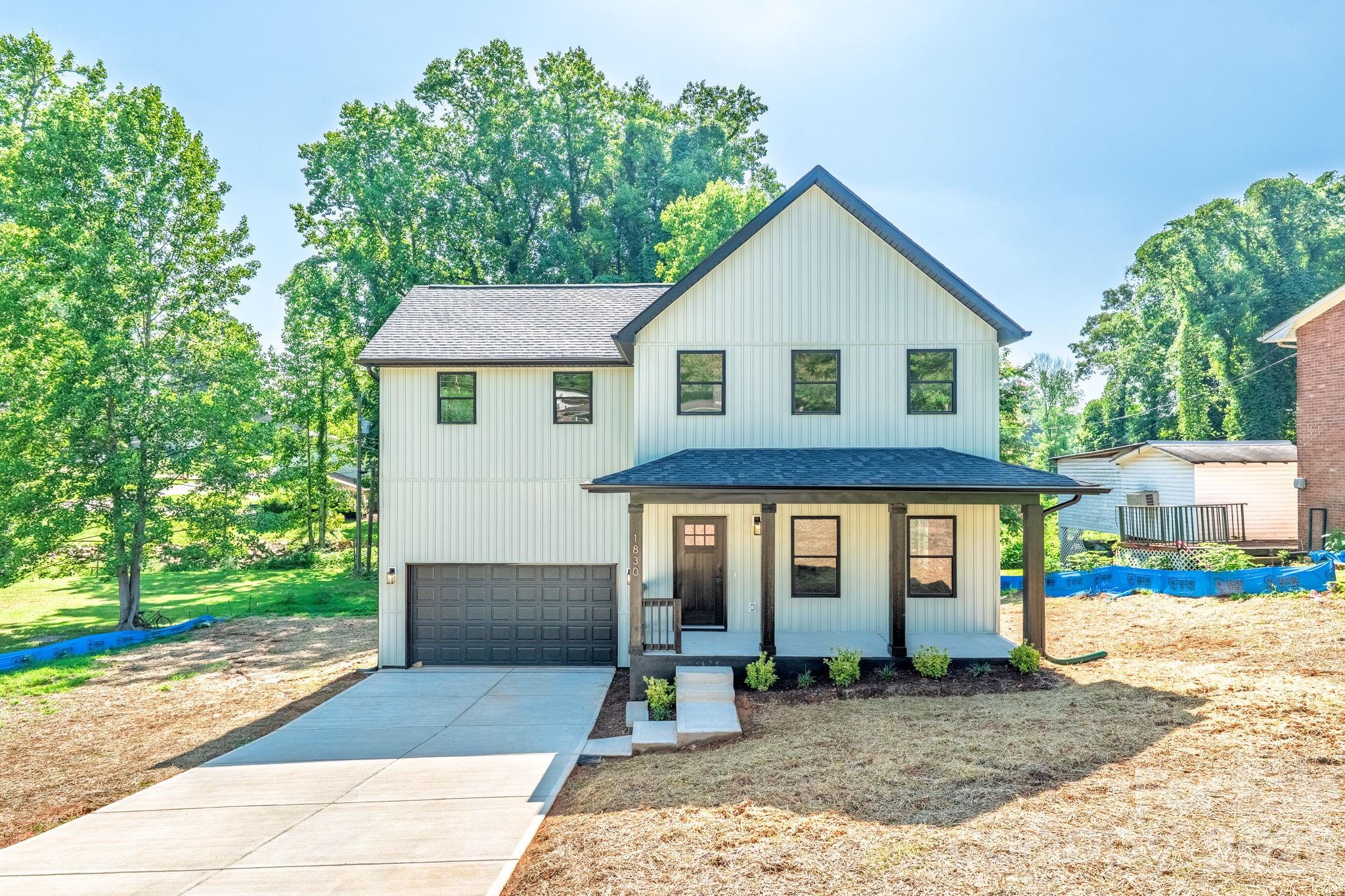 1830 31st St NE, Hickory, NC 28601