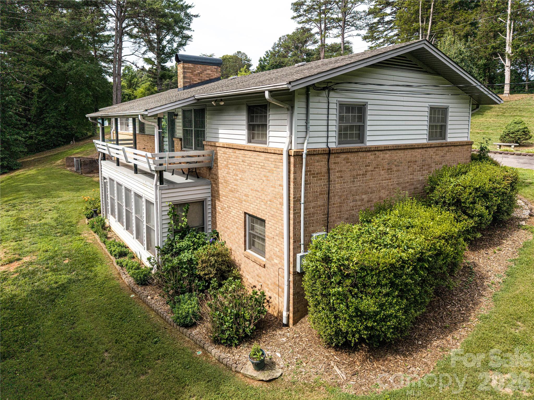 2234 Kool Park Rd NE, Hickory, NC 28601