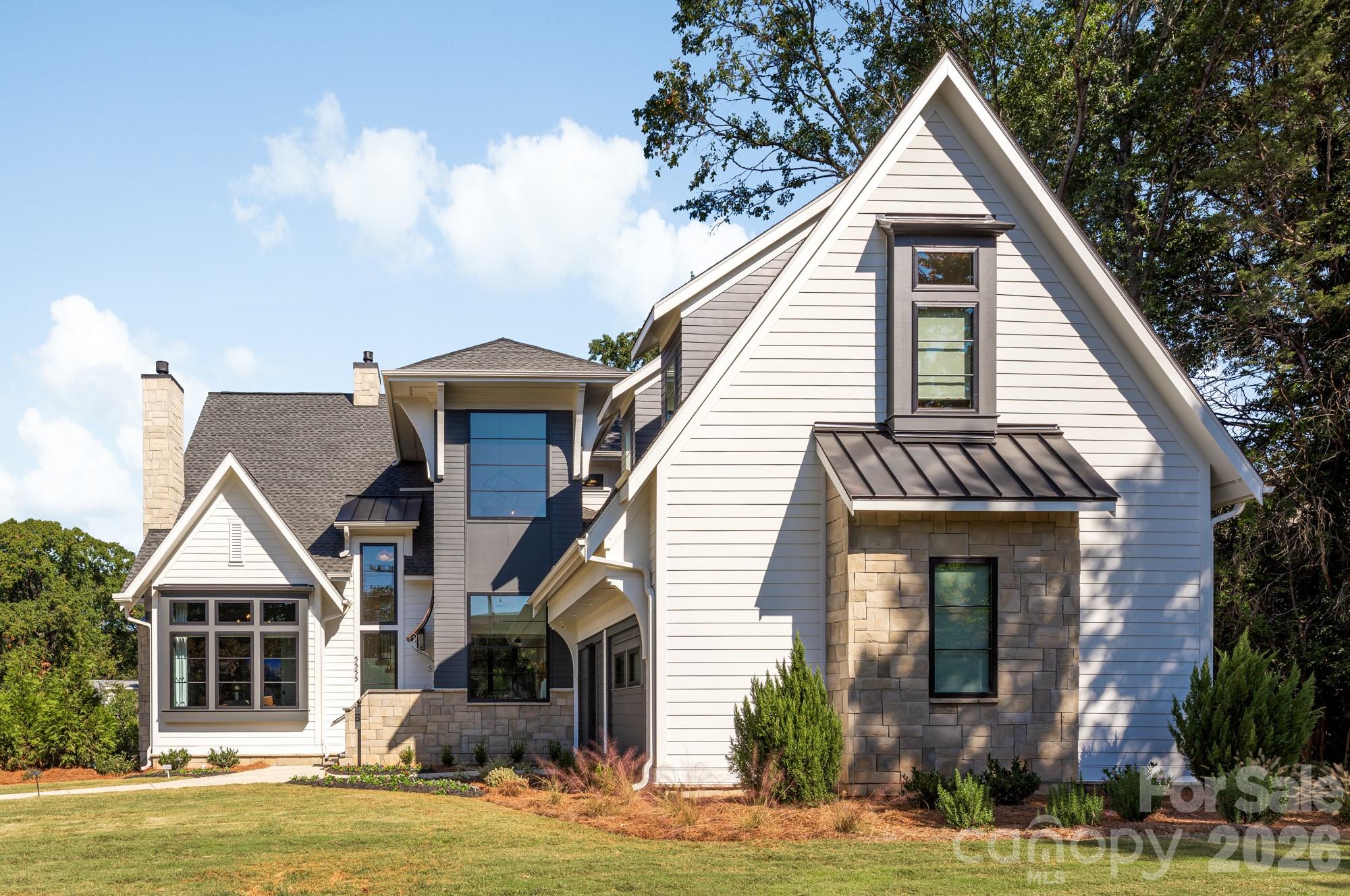 5555 Fairview Rd, Charlotte, NC 28209