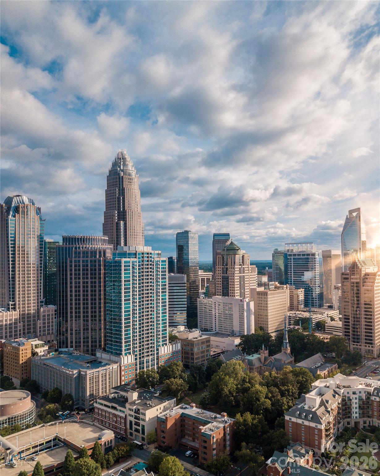 5555 Fairview Rd, Charlotte, NC 28209