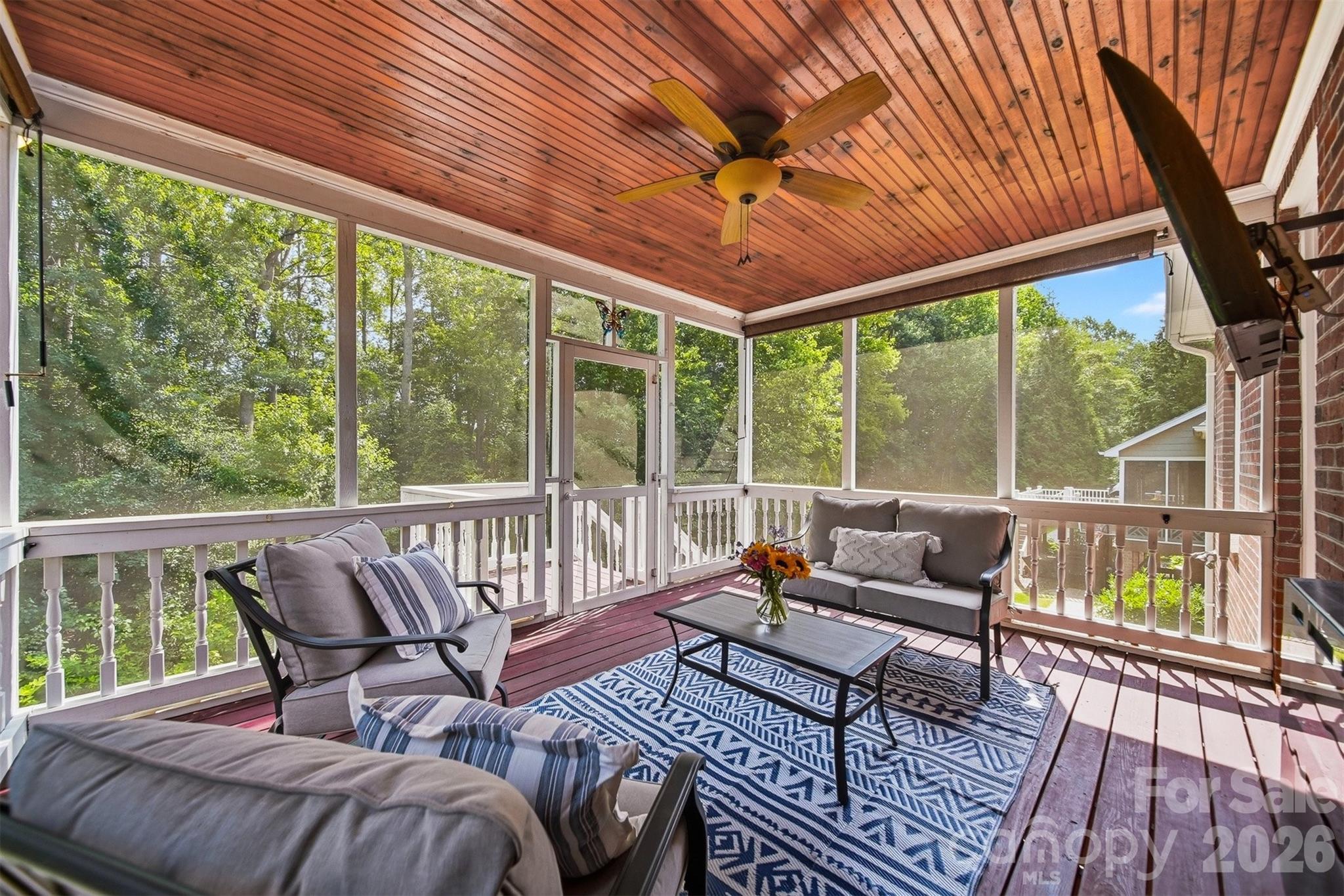 1753 30th Avenue Dr NE, Hickory, NC 28601